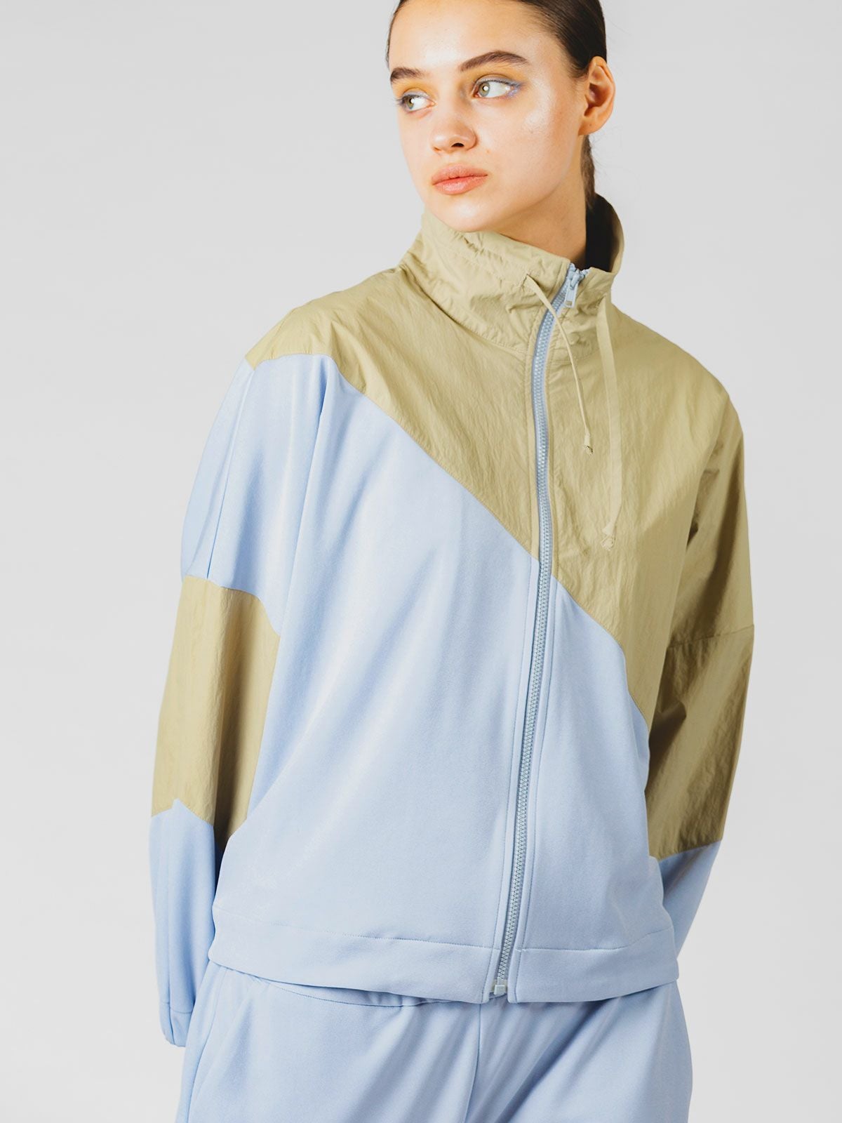 MIDIUMISOLID バイカラートラックジャケット｜ MARcourt ONLINE STORE
