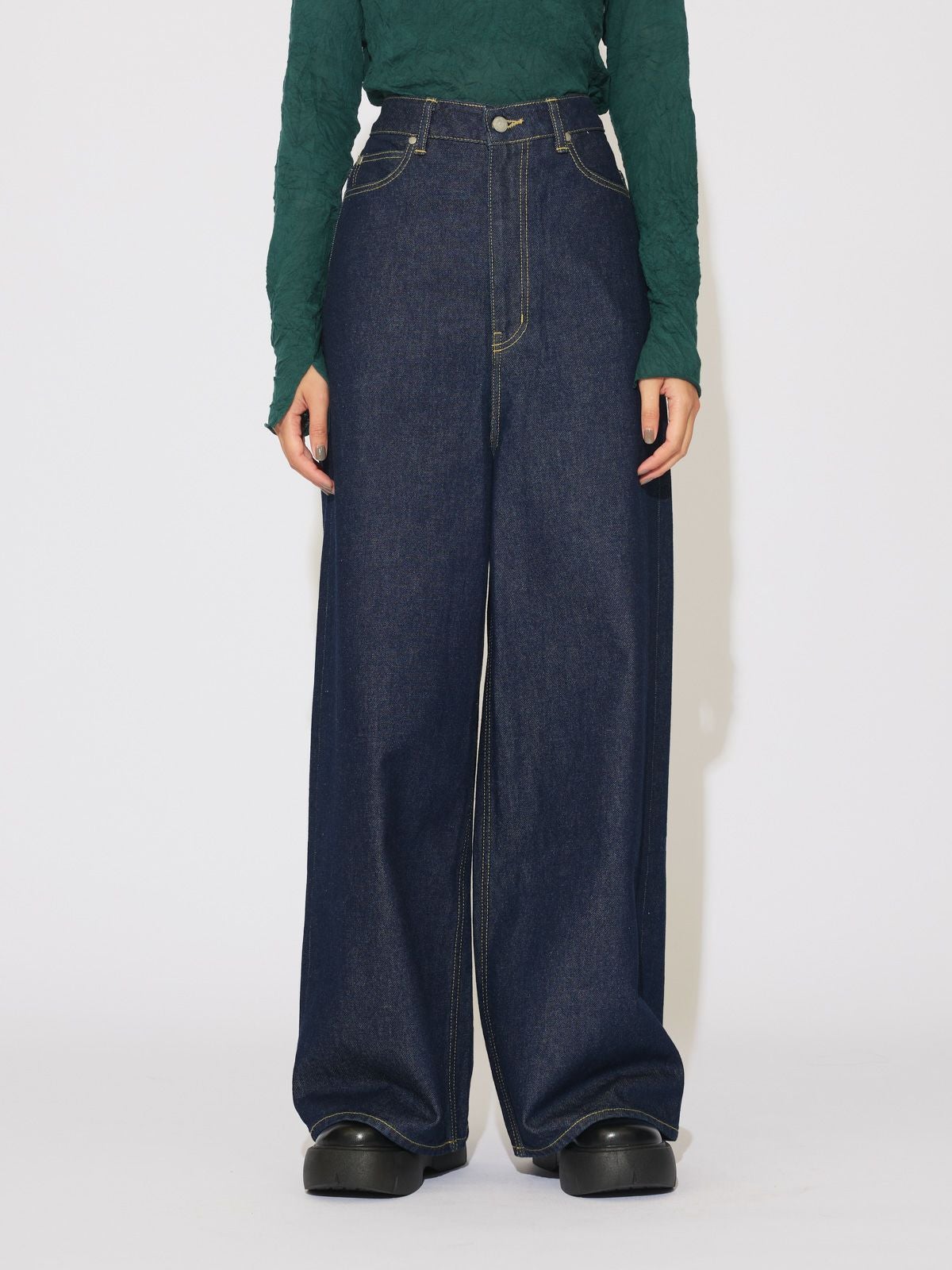 MIDIUMISOLID ハイウエストワイドデニム(インディゴ)｜ MARcourt
