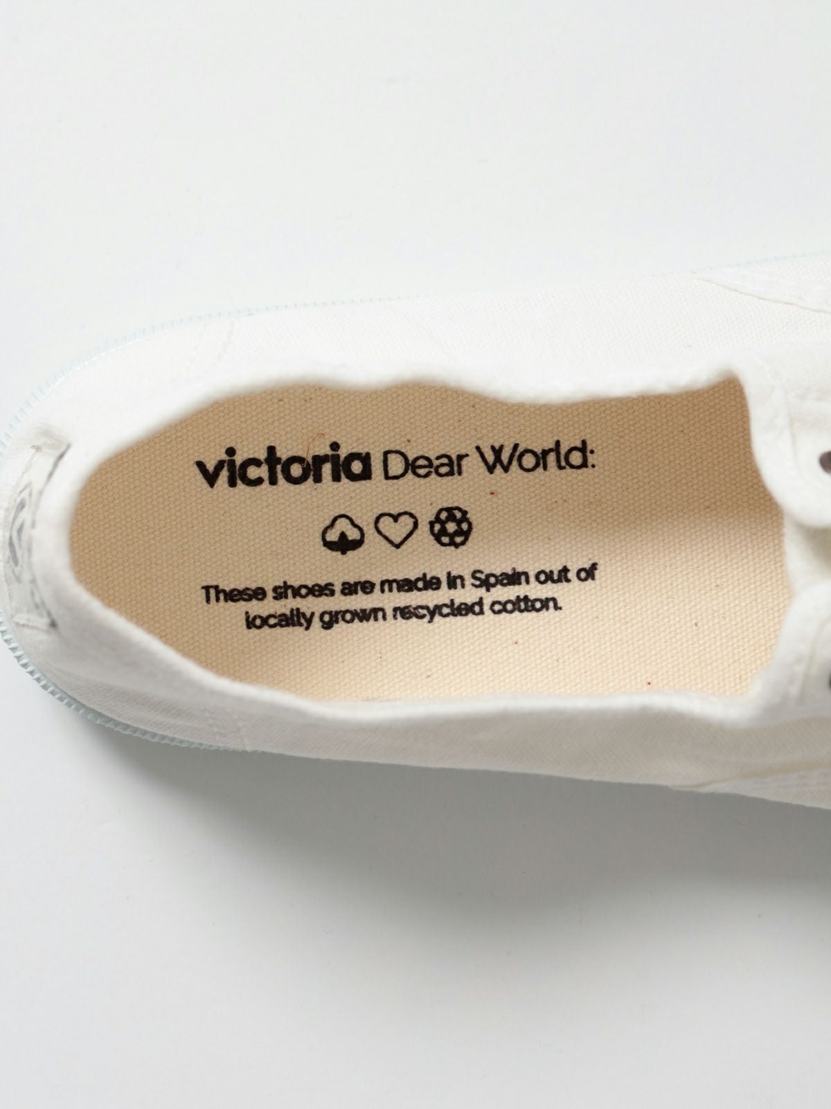 Victoria キャンバススニーカー (106623)【3-8296】｜ MARcourt ONLINE