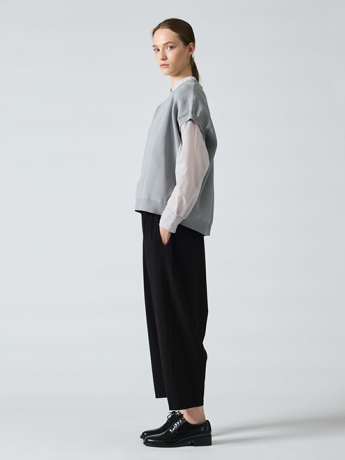 mizuiro ind コクーンベスト｜ MARcourt ONLINE STORE - マーコート
