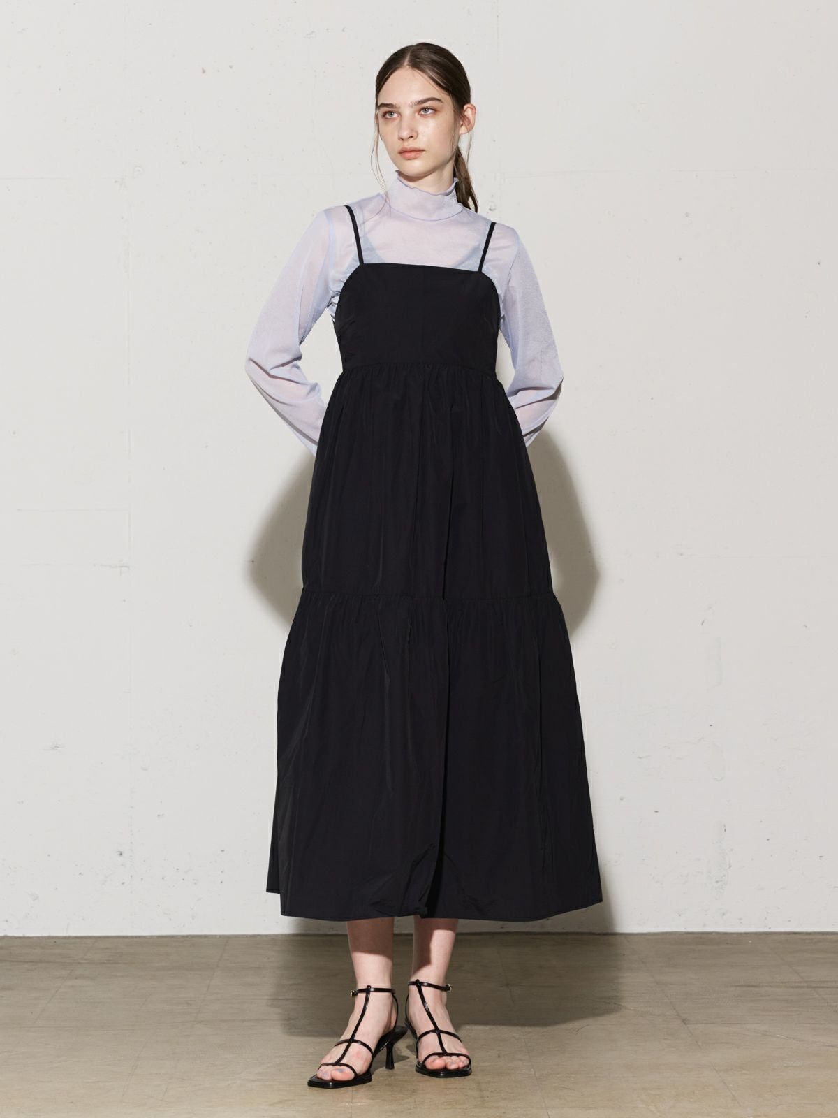 MIDIUMISOLID for Ladies C/NY ティアードキャミソールワンピース[A