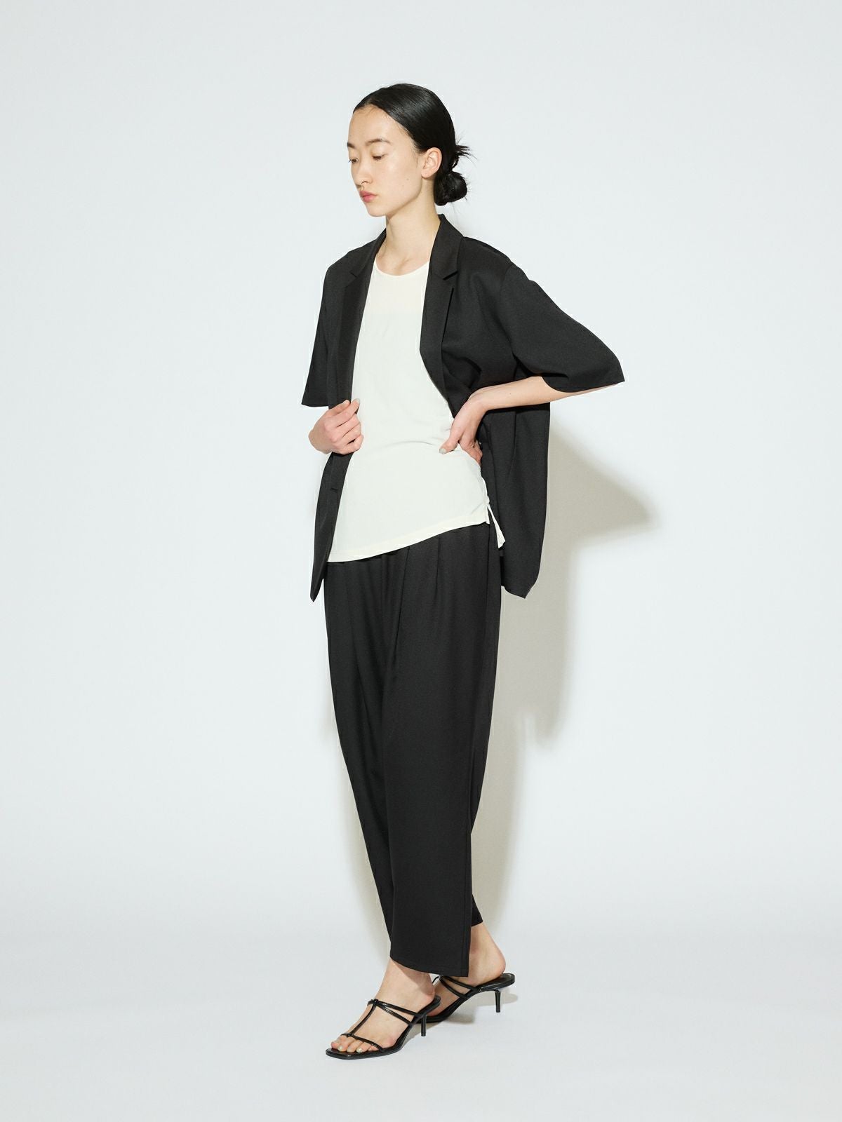 MIDIUMISOLID for Ladies タックワイドイージーパンツ[A]｜ MARcourt