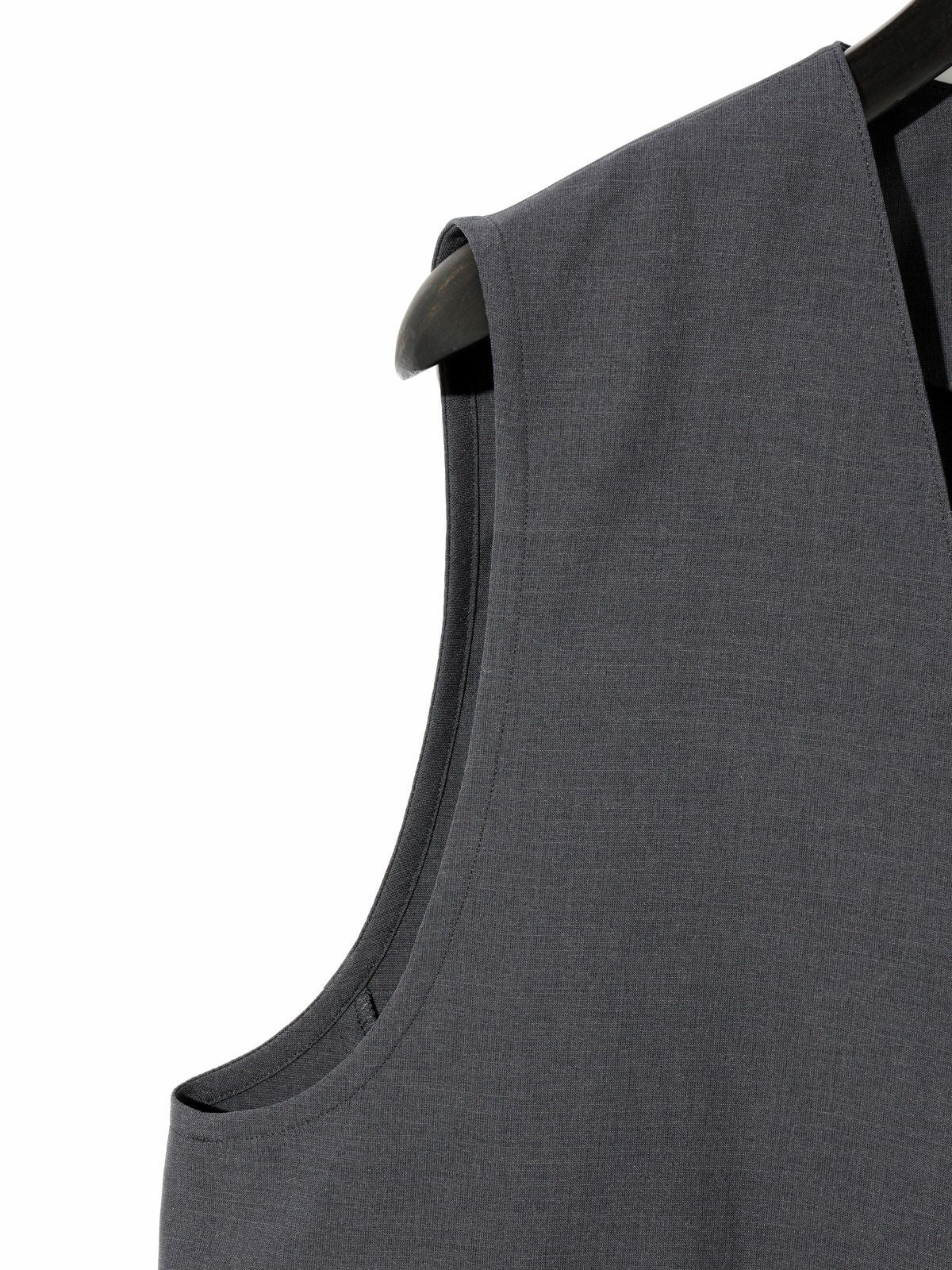 【MIDIUMISOLID】25SS 2-132202 Aラインノーカラーロングジレベスト MIDIUMISOLID for Ladies Aラインノーカラーロングジレ[A]｜ MARcourt