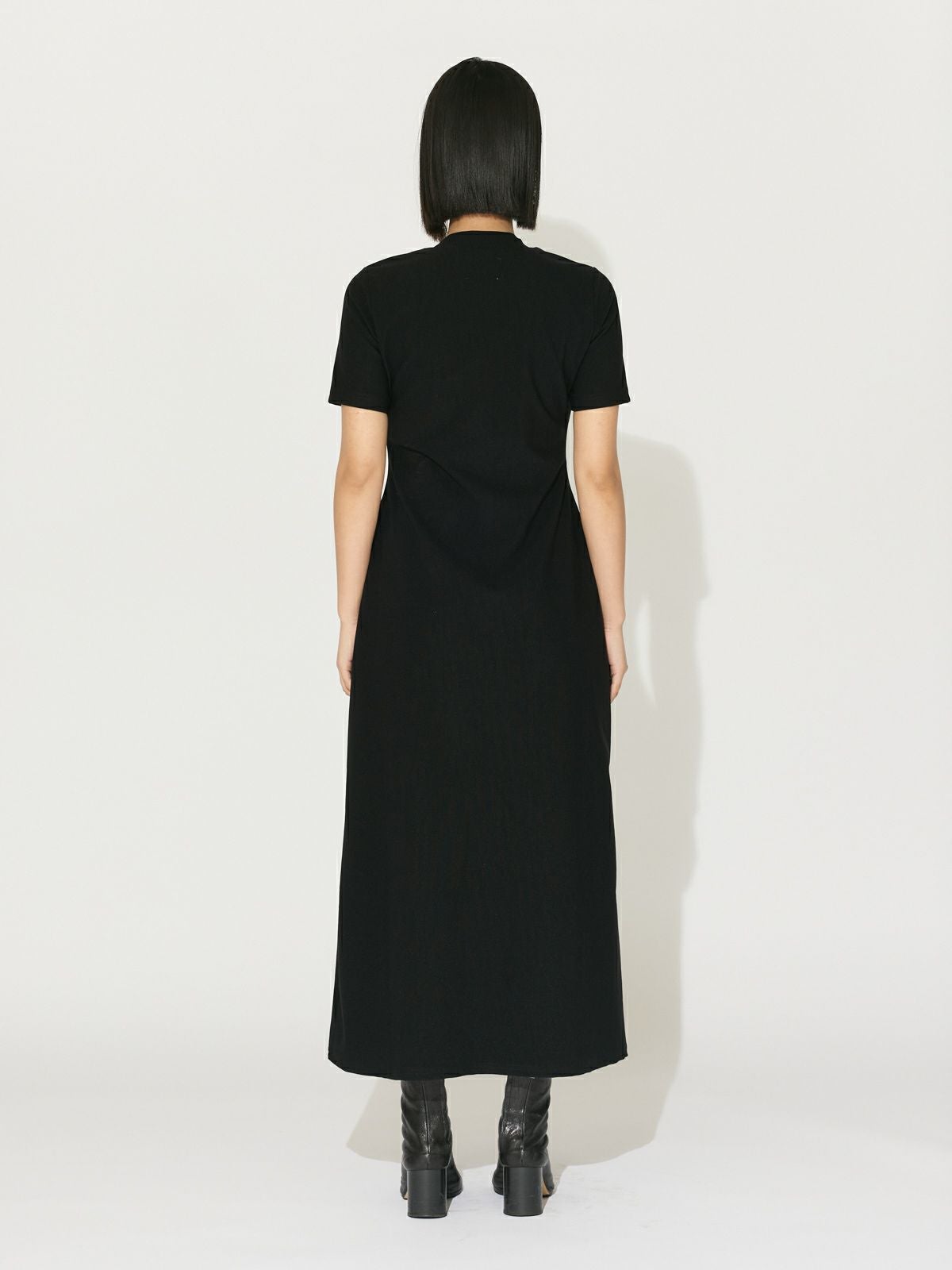 MIDIUMISOLID for Ladies タイトフィットワンピース[A]｜ MARcourt