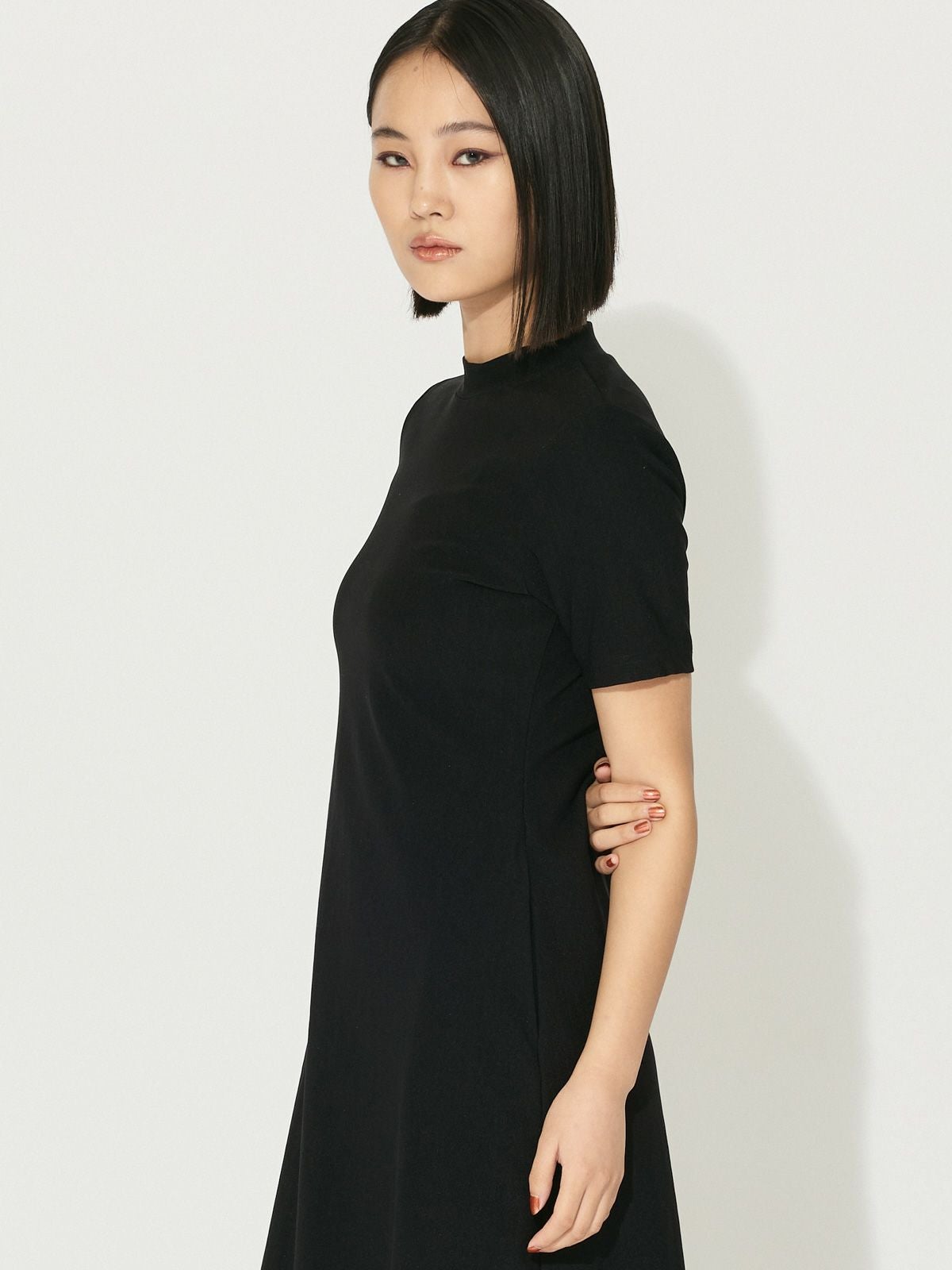 MIDIUMISOLID for Ladies タイトフィットワンピース[A]｜ MARcourt