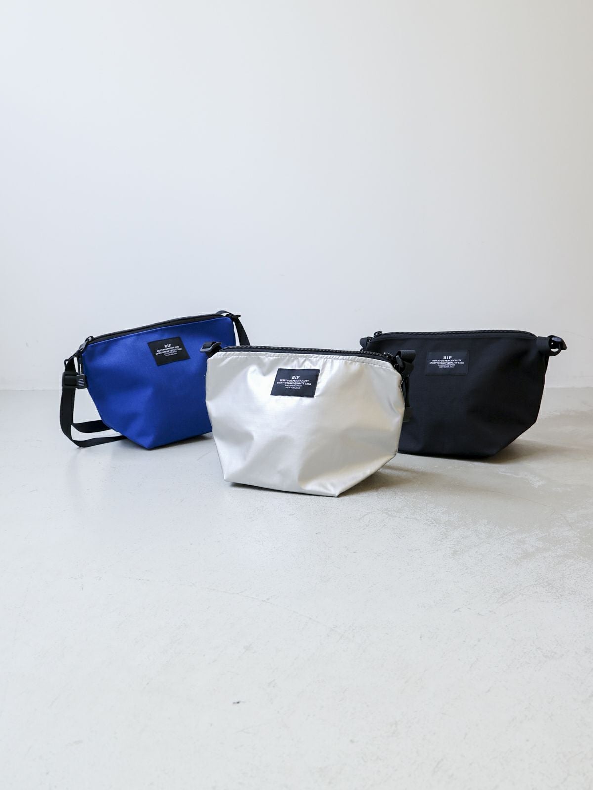 BIP 2way バッグ　ポーチ付き　黒　数回使用の美品バッグインプログレス 楽天市場】bagsinprogress バッグスインプログレス（バッグ｜バッグ