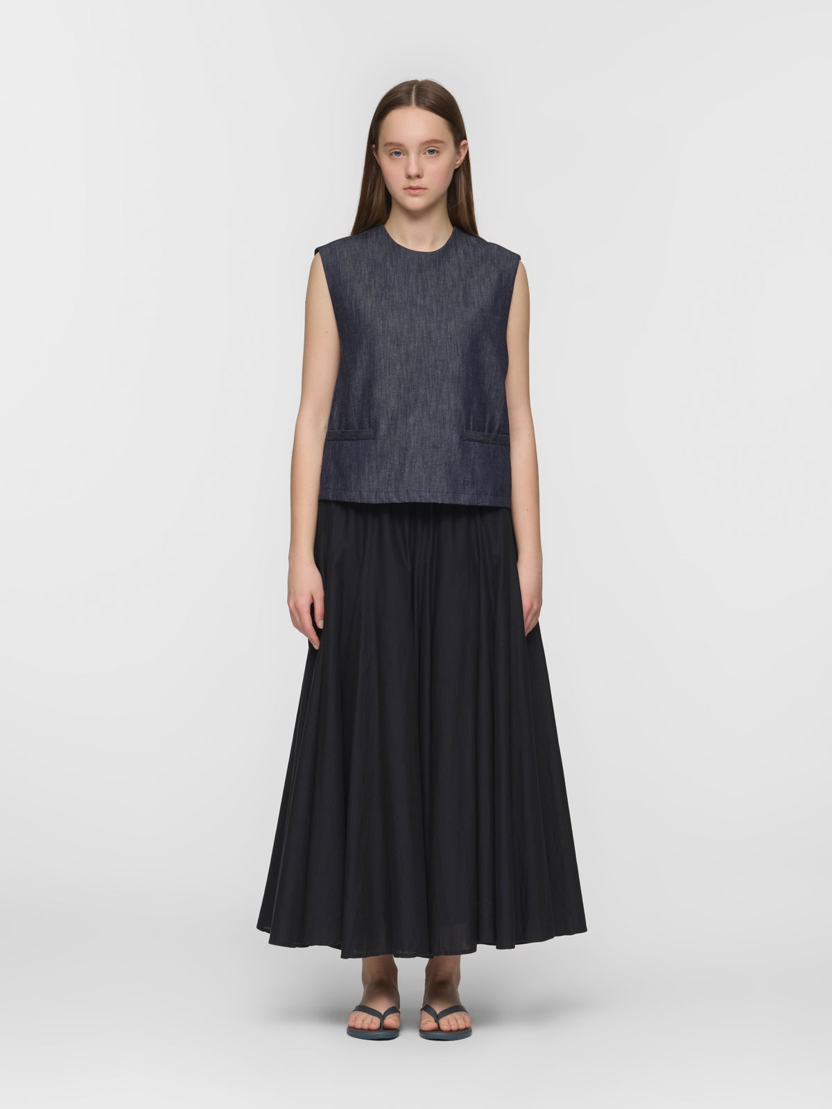 mizuiro ind デニムショートベスト｜ MARcourt ONLINE STORE