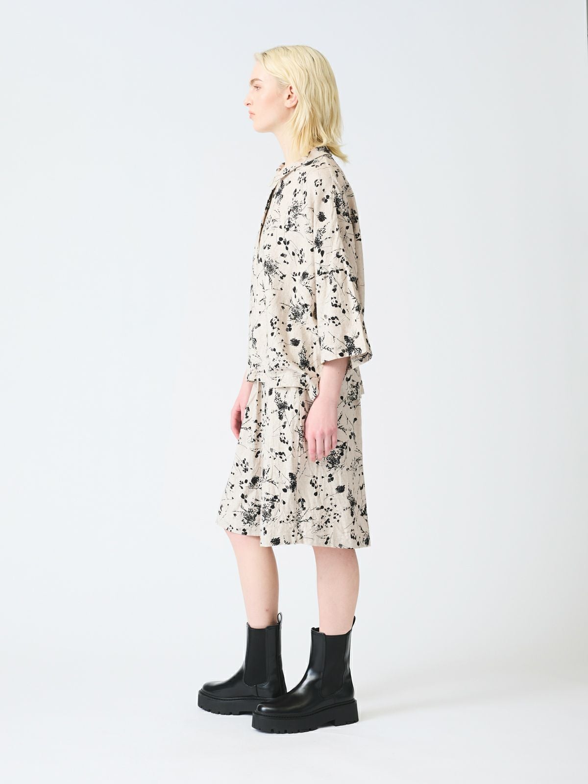 mizuiro ind レーヨンリネンプリントショートパンツ｜ MARcourt ONLINE