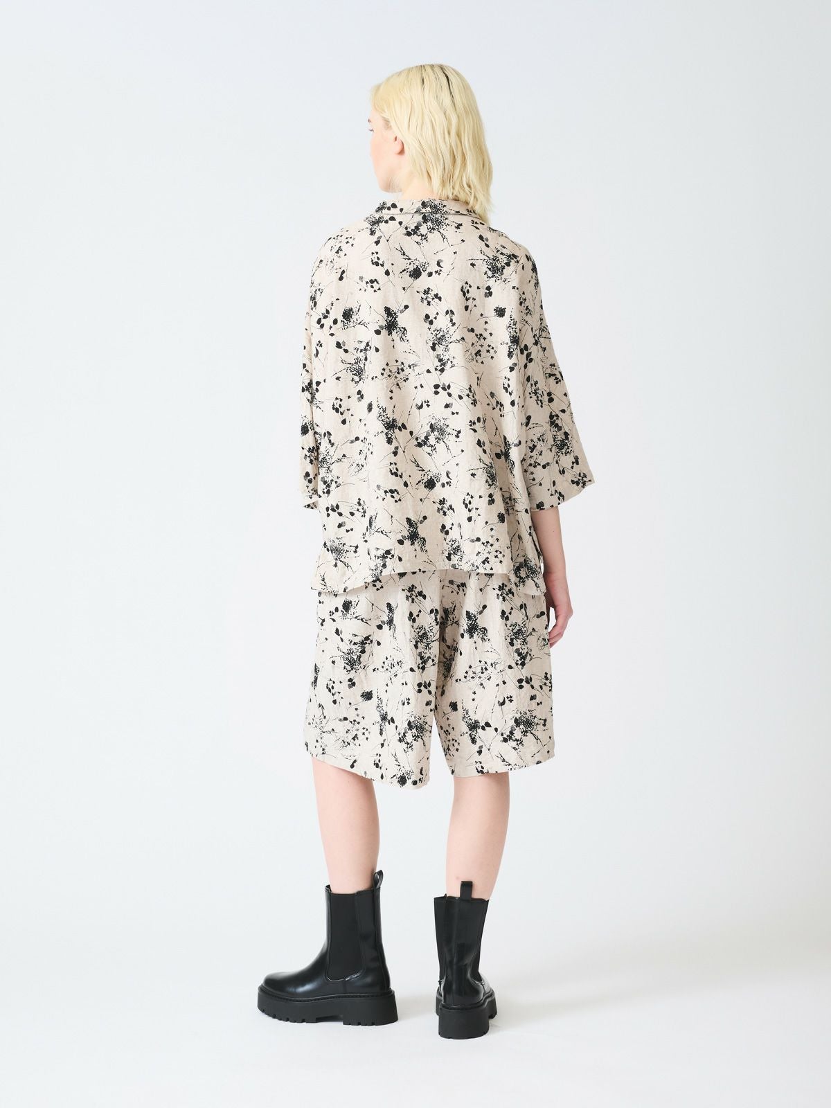 mizuiro ind レーヨンリネンプリントショートパンツ｜ MARcourt ONLINE