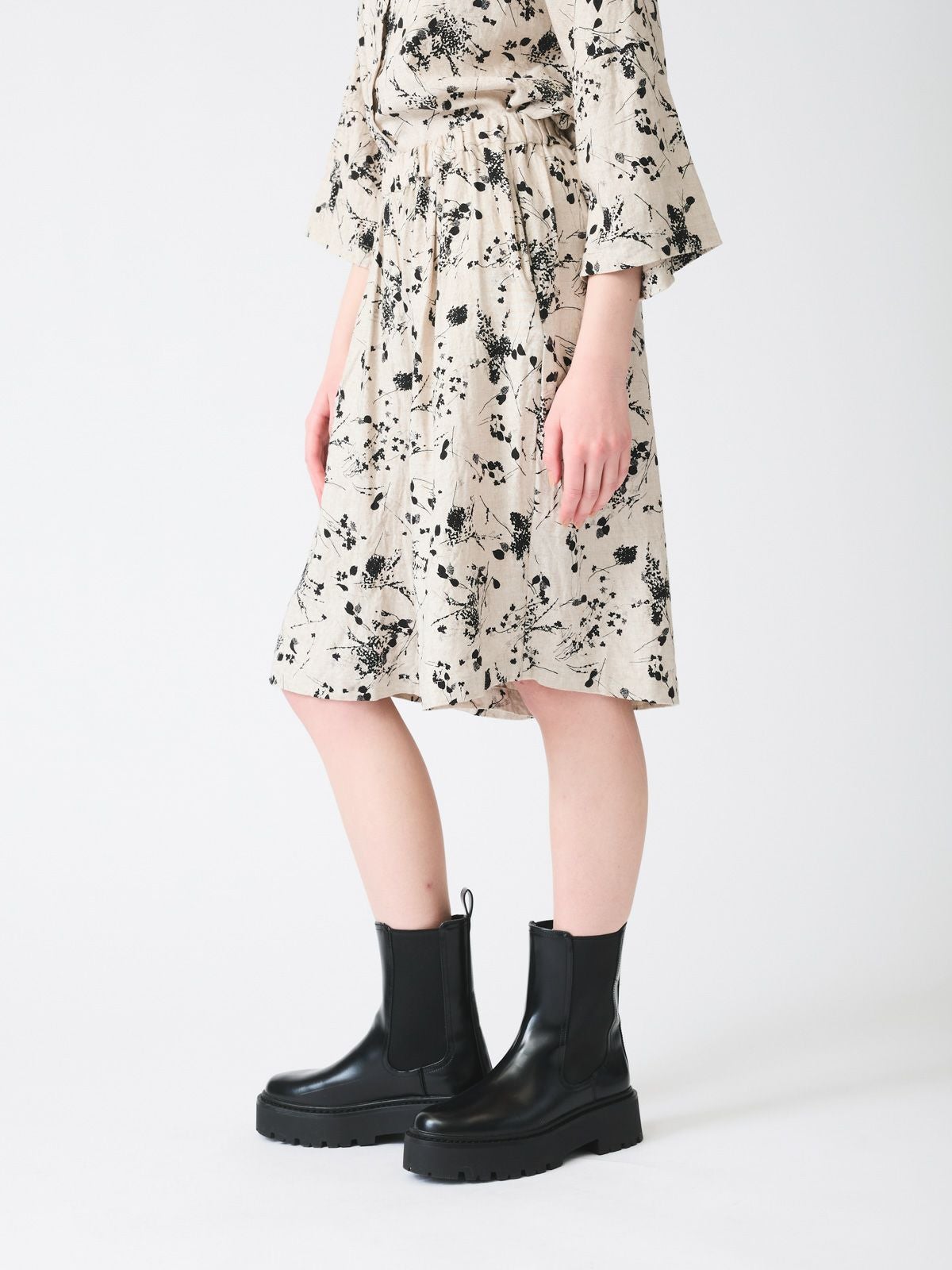 mizuiro ind レーヨンリネンプリントショートパンツ｜ MARcourt ONLINE