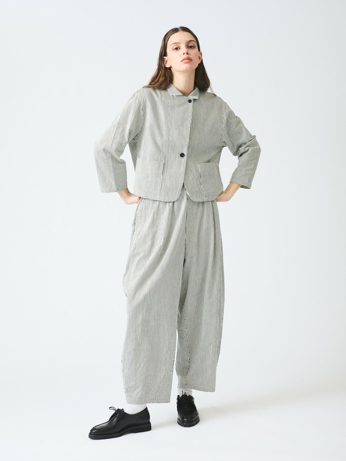 mizuiro ind ヒッコリーワイドテーパードパンツ｜ MARcourt ONLINE