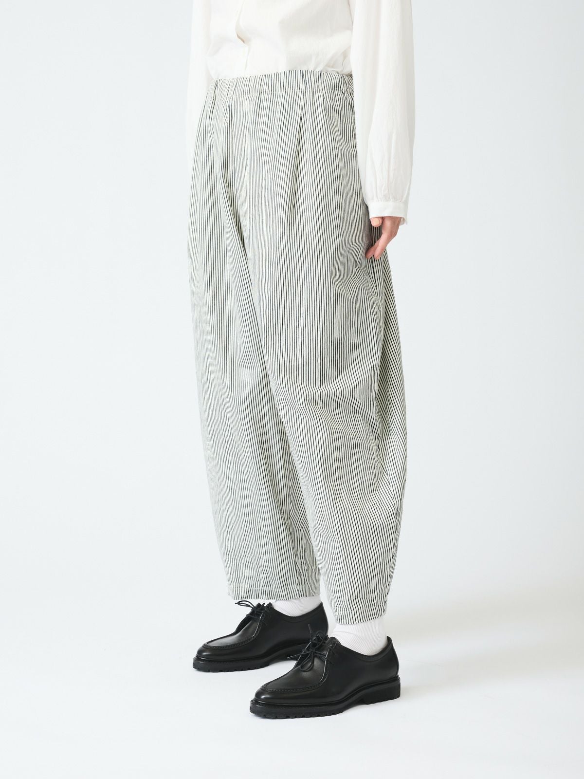 mizuiro ind ヒッコリーワイドテーパードパンツ mizuiro ind ヒッコリーワイドテーパードパンツ｜ MARcourt ONLINE