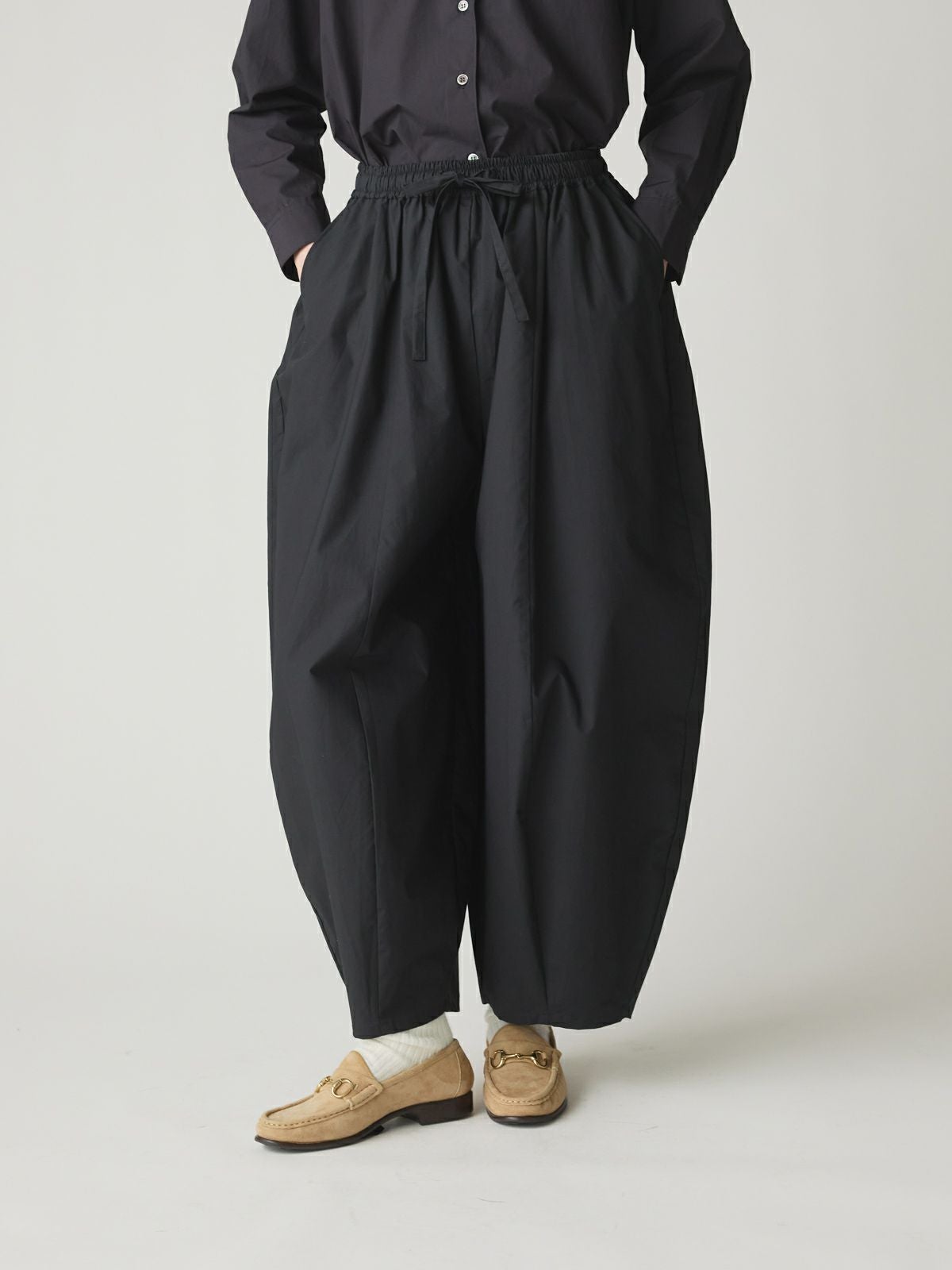 MidiUmi コクーンイージーパンツ｜ MARcourt ONLINE STORE