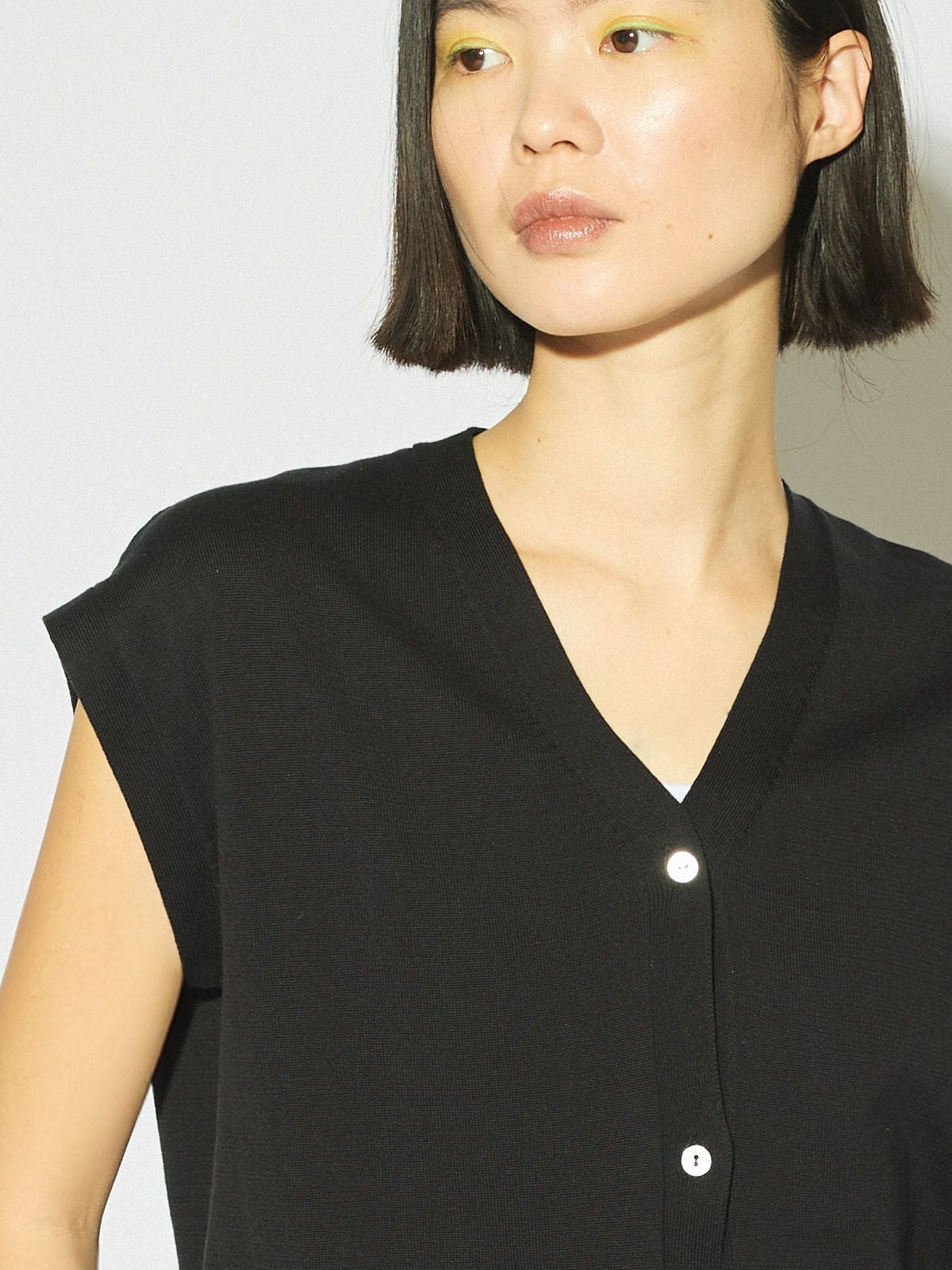 MIDIUMISOLID for Ladies ノースリーブVネックカーディガン[A