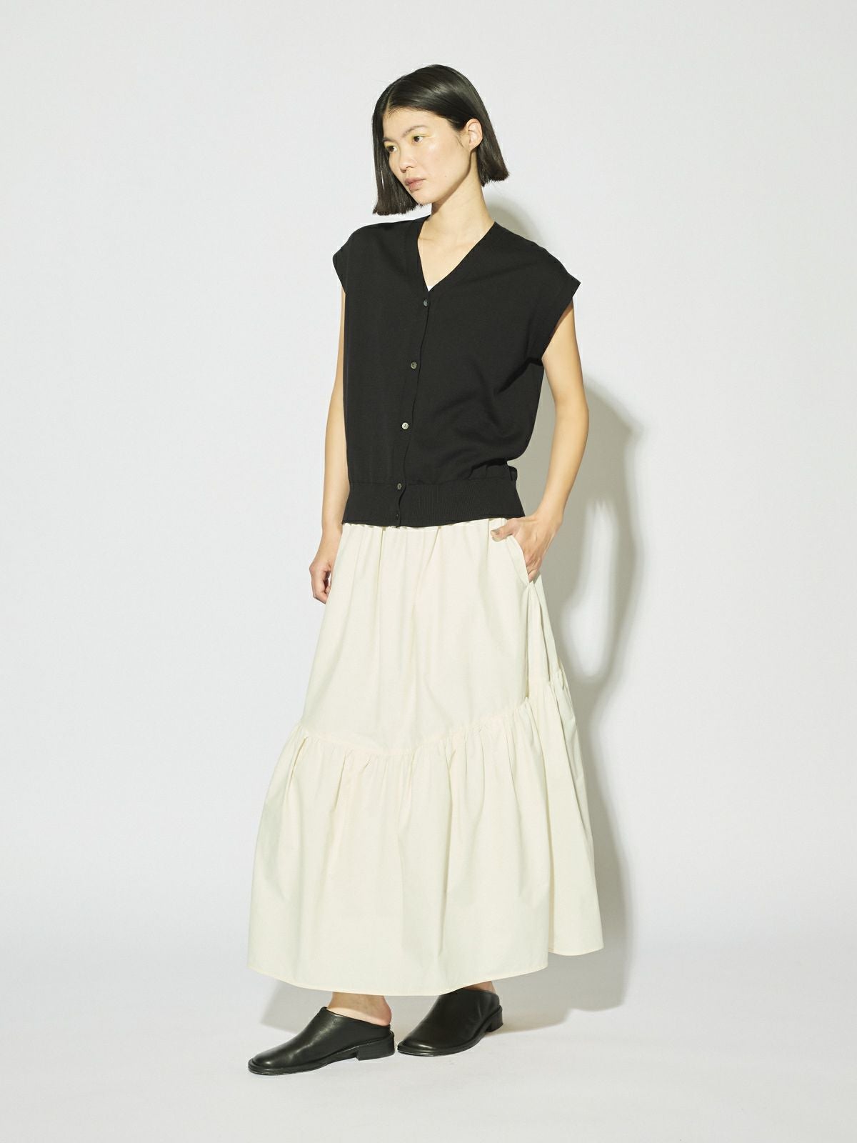 MIDIUMISOLID for Ladies ノースリーブVネックカーディガン[A
