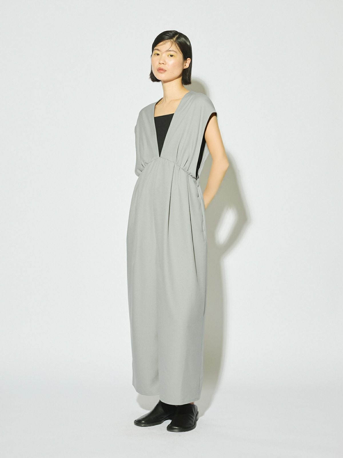 MIDIUMISOLID for Ladies Vネックオールインワン｜ MARcourt ONLINE