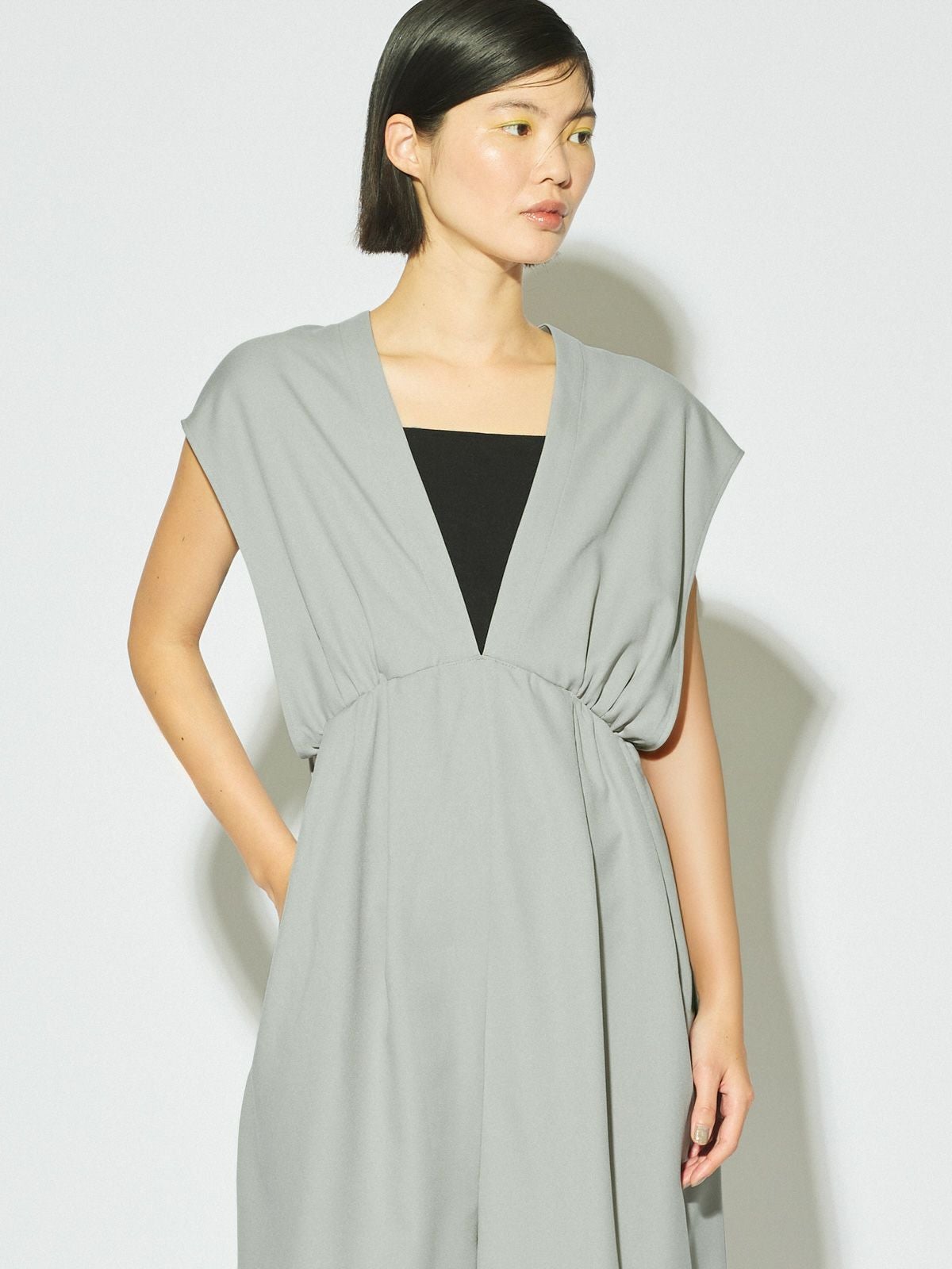 MIDIUMISOLID for Ladies Vネックオールインワン｜ MARcourt ONLINE