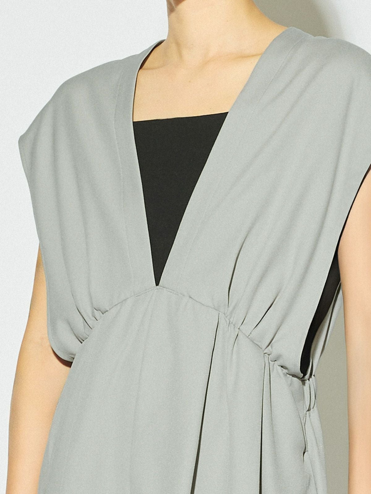 MIDIUMISOLID for Ladies Vネックオールインワン[A]｜ MARcourt ONLINE