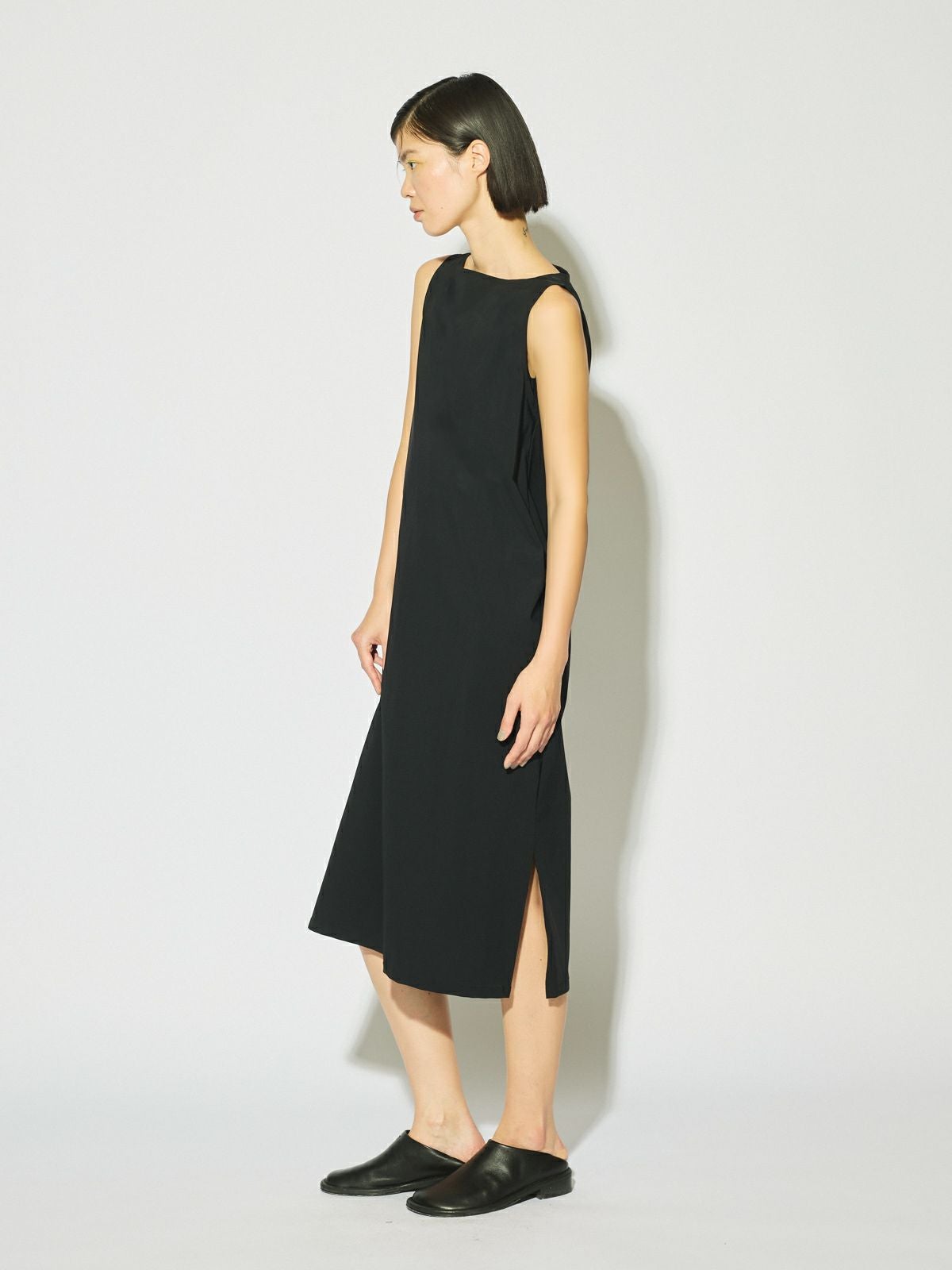 MIDIUMISOLID for Ladies ストレッチボートネックワンピース