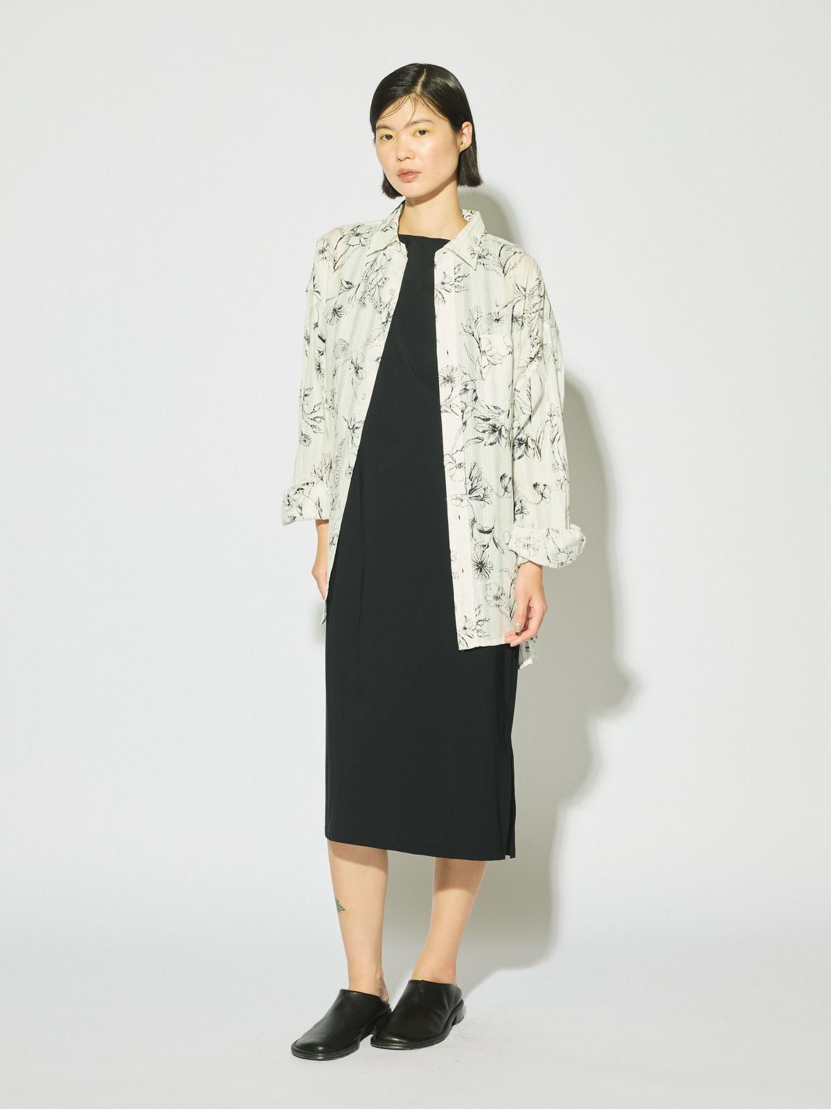 MIDIUMISOLID for Ladies ストレッチボートネックワンピース