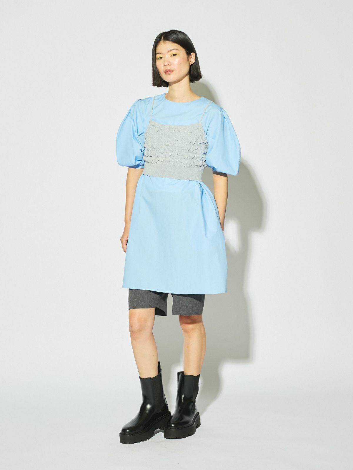 MIDIUMISOLID for Ladies センタープレスショートパンツ｜ MARcourt