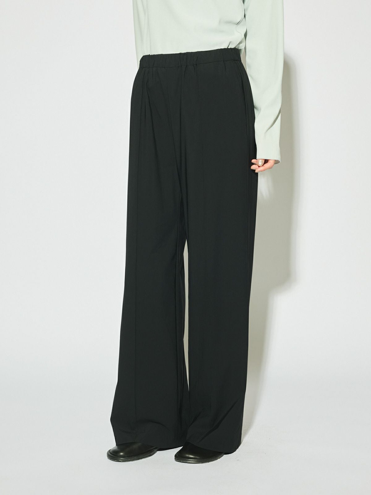 MIDIUMISOLID for Ladies ストレッチストレートパンツ[A]｜ MARcourt