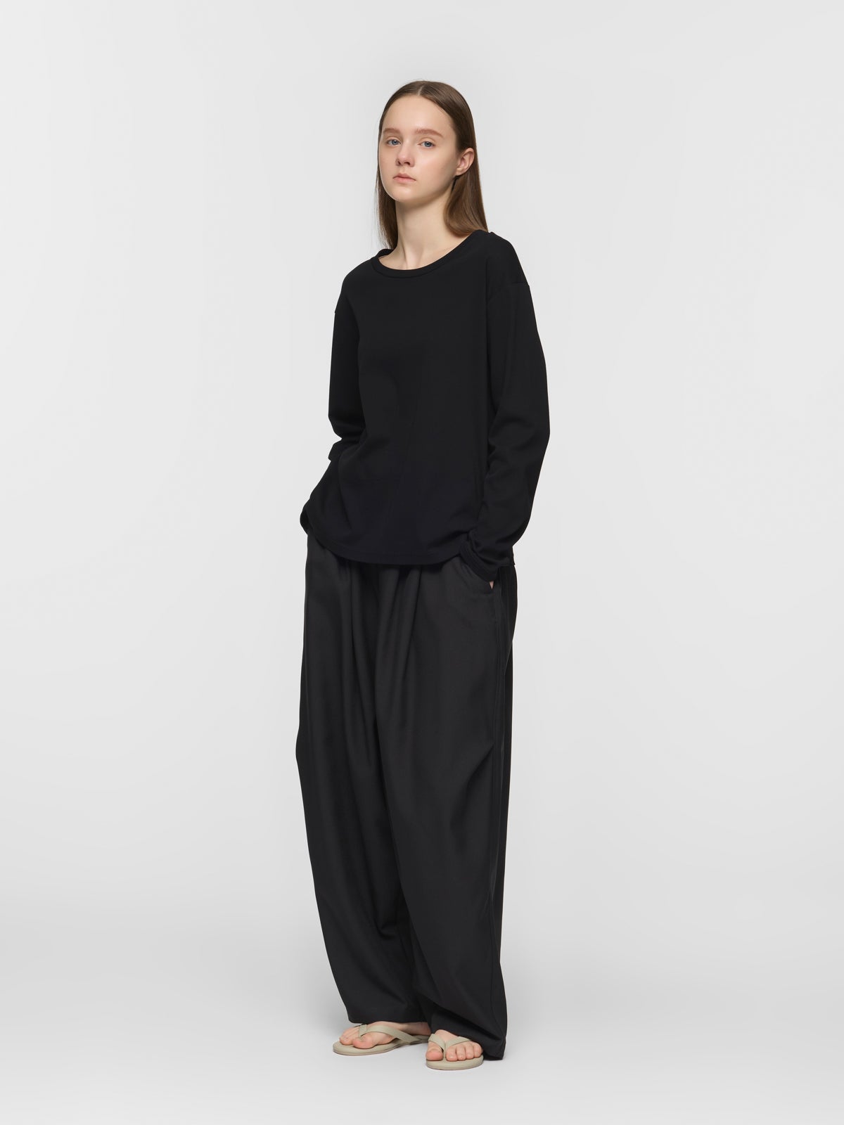mizuiro ind クルーネックT｜ MARcourt ONLINE STORE - マーコート