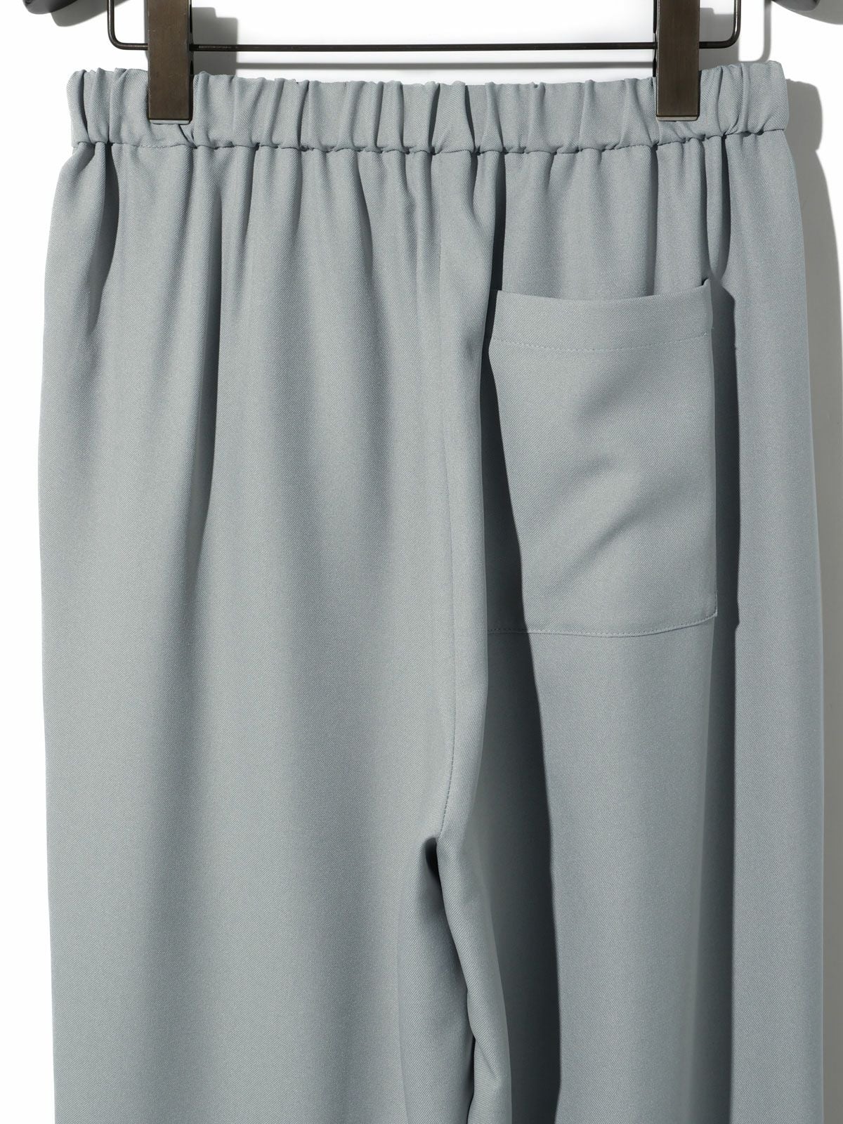 MIDIUMISOLID for Ladies タックワイドイージーパンツ｜ MARcourt