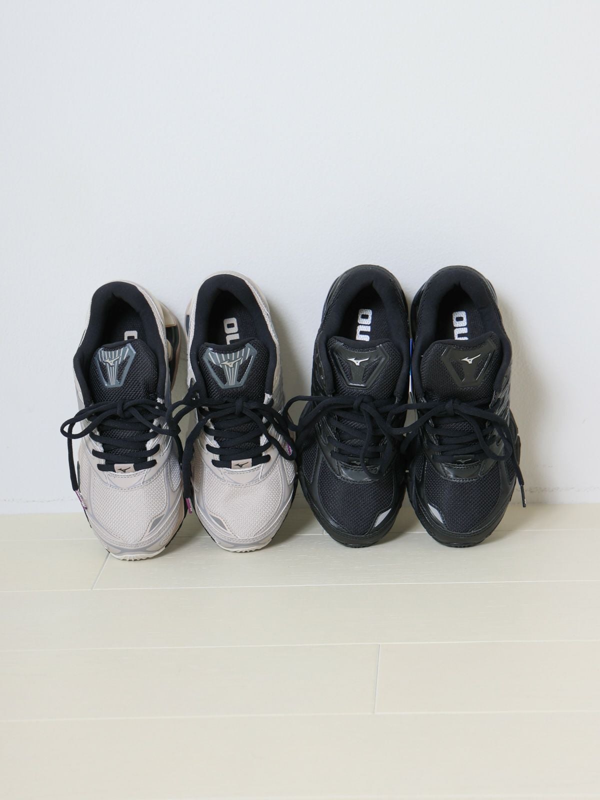 MIZUNO ウェーブプロフェシースニーカー (D1GA333701)｜ MARcourt