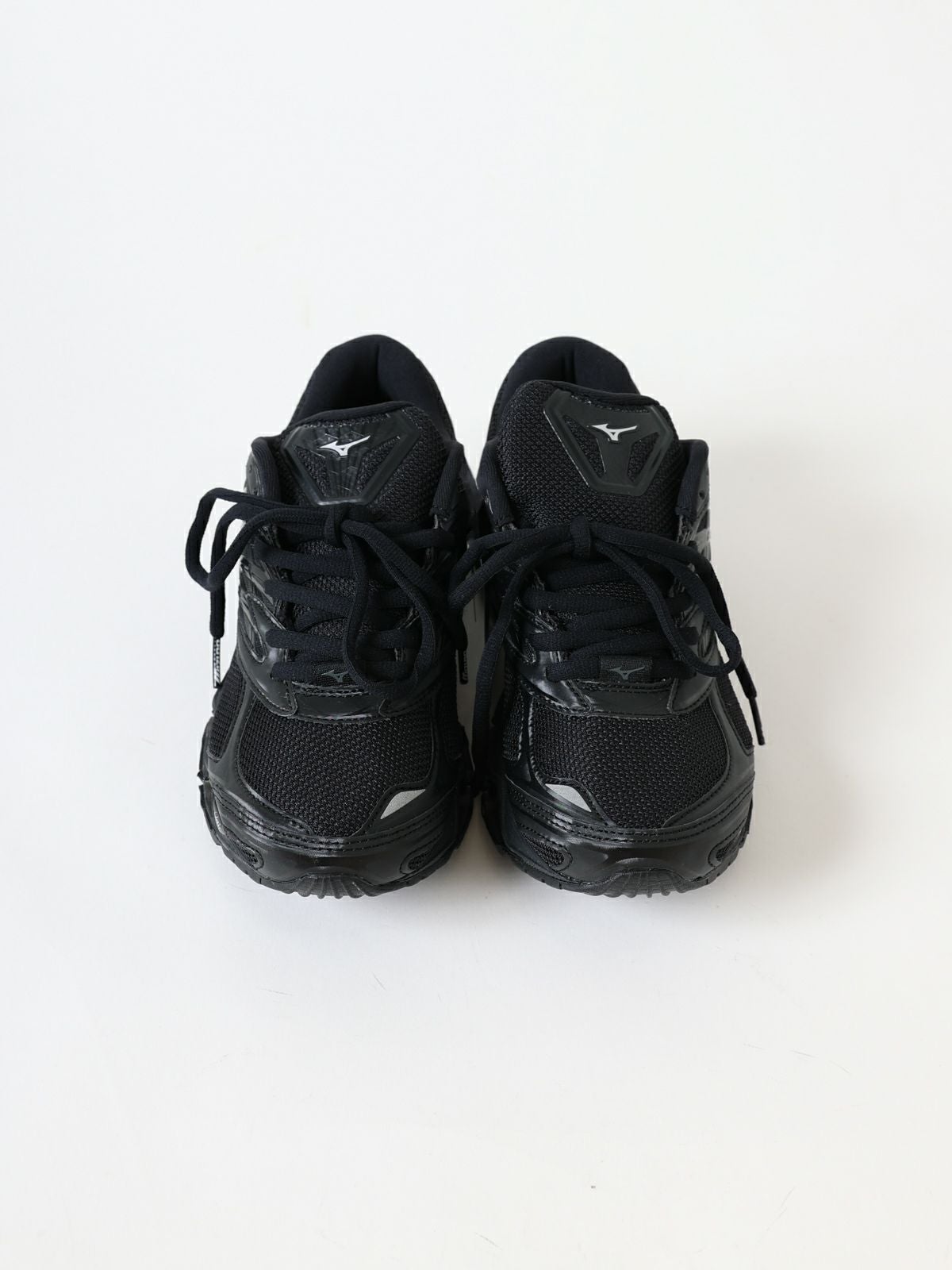 MIZUNO ウェーブプロフェシースニーカー (D1GA333701)｜ MARcourt