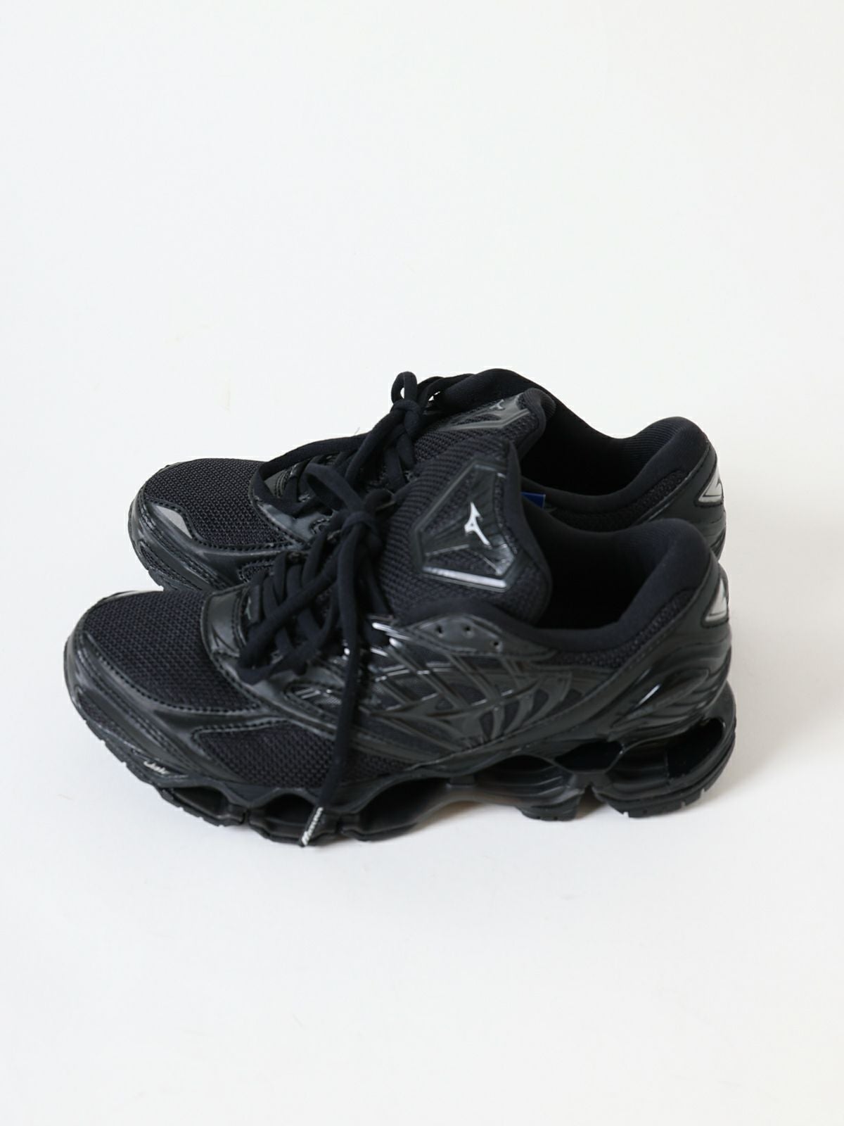 MIZUNO ウェーブプロフェシースニーカー (D1GA333701)｜ MARcourt