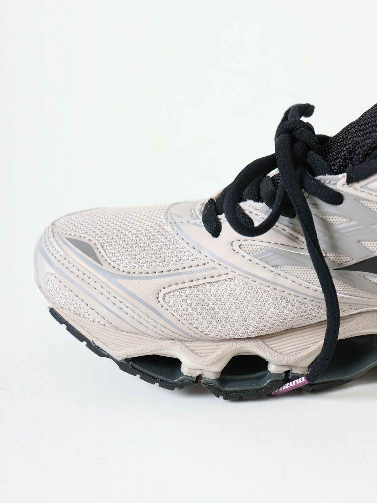 MIZUNO ウェーブプロフェシースニーカー (D1GA333701)｜ MARcourt