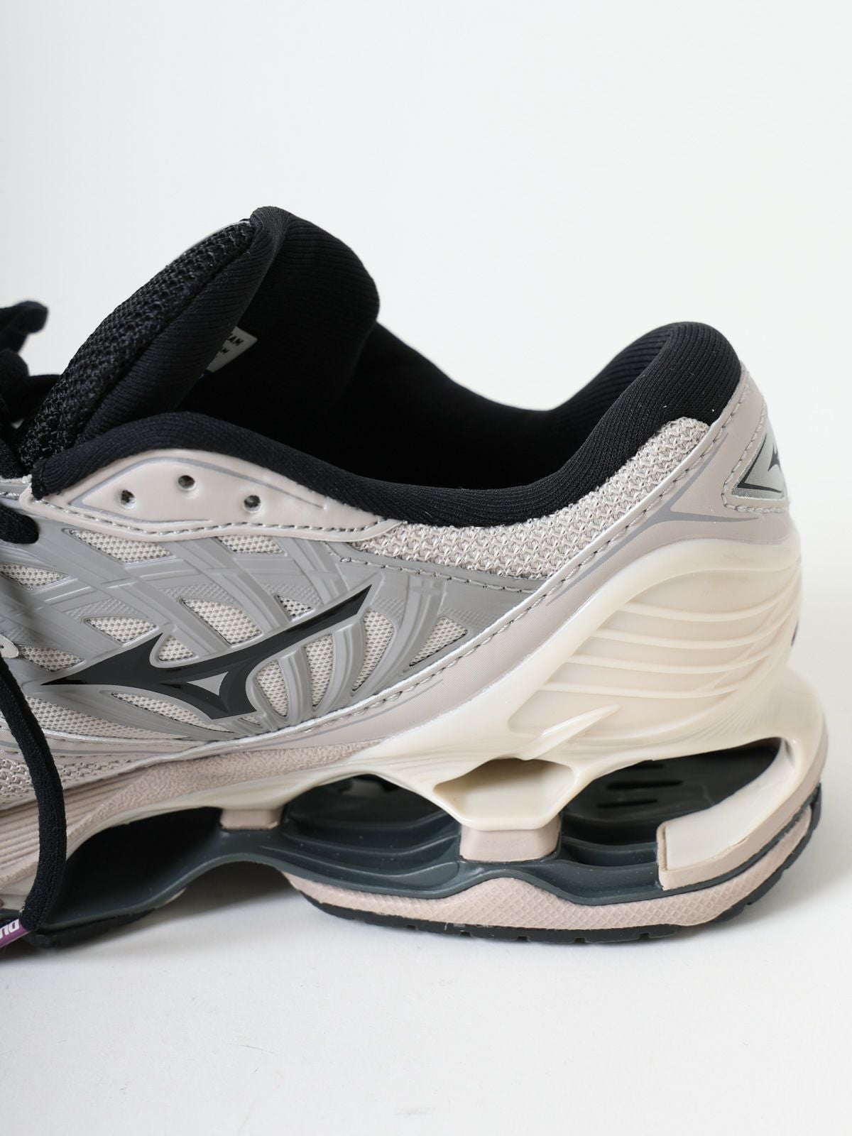MIZUNO ウェーブプロフェシースニーカー (D1GA333701)｜ MARcourt