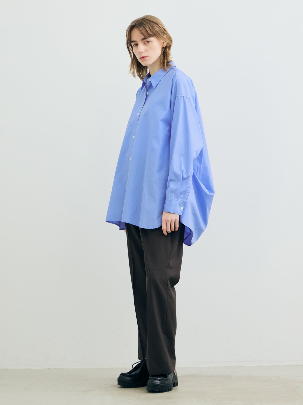 MARMARMAR バックコクーンレギュラーシャツ｜ MARcourt ONLINE STORE