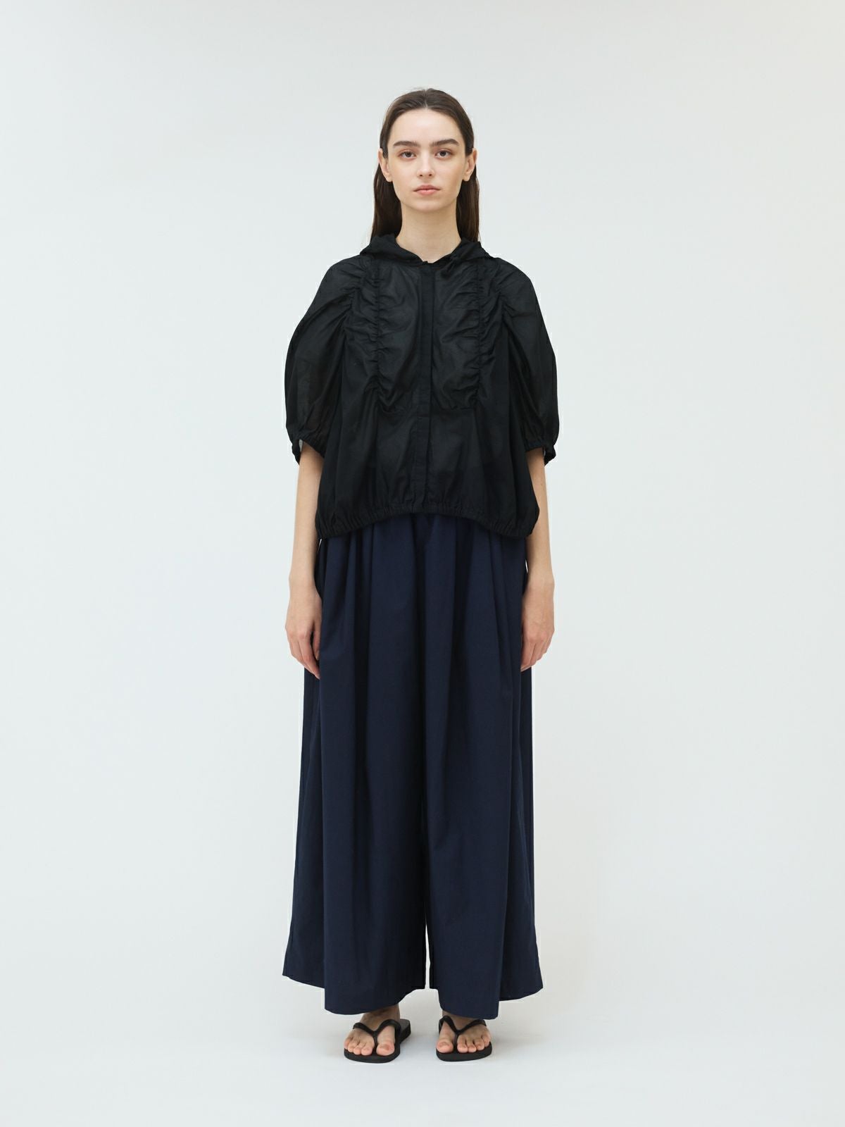 mizuiro ind ギャザーフード付きシャツ｜ MARcourt ONLINE STORE