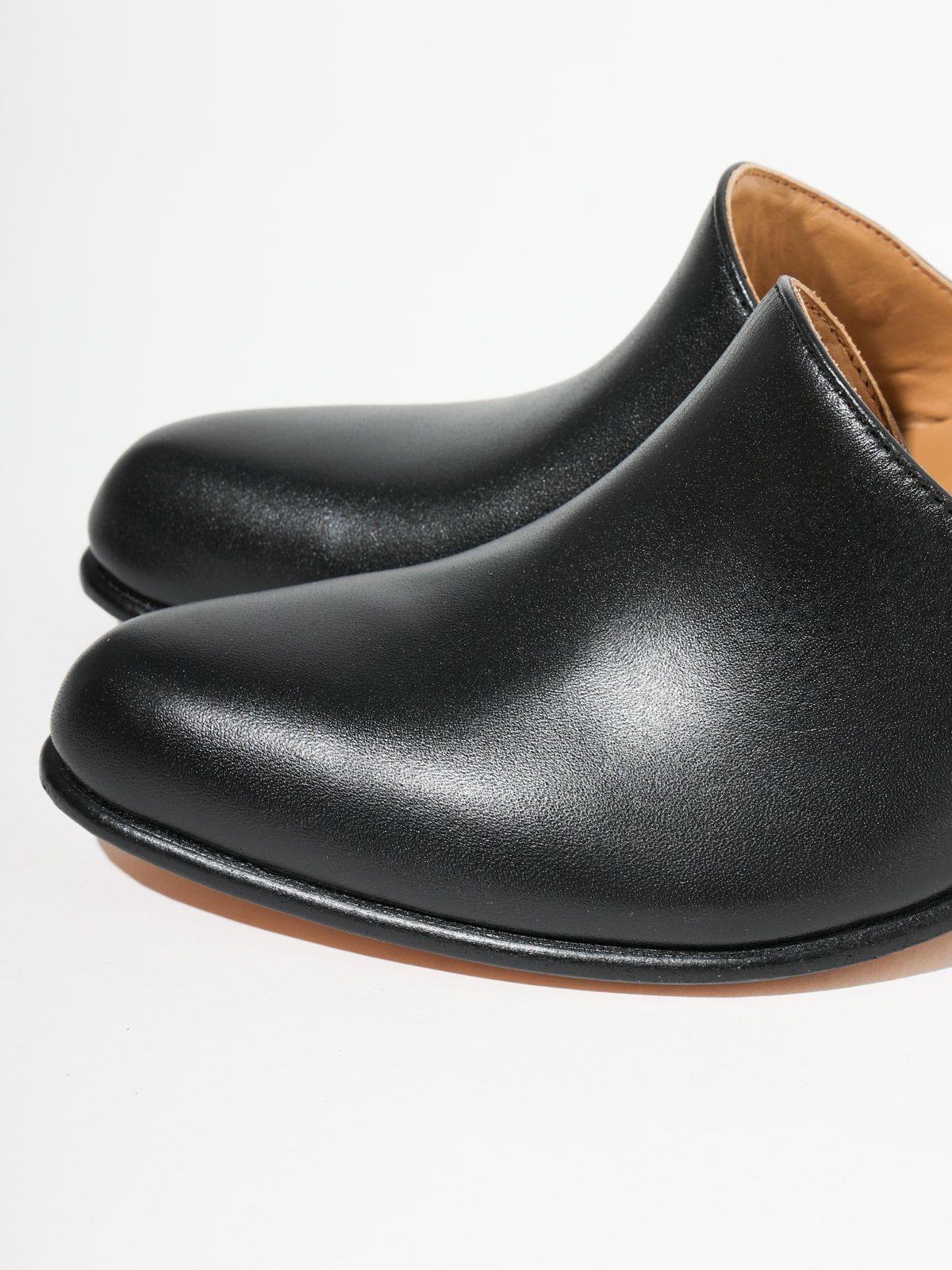 CHAMULA レザースリッポンサンダル Corbusier【3-8292】｜ MARcourt