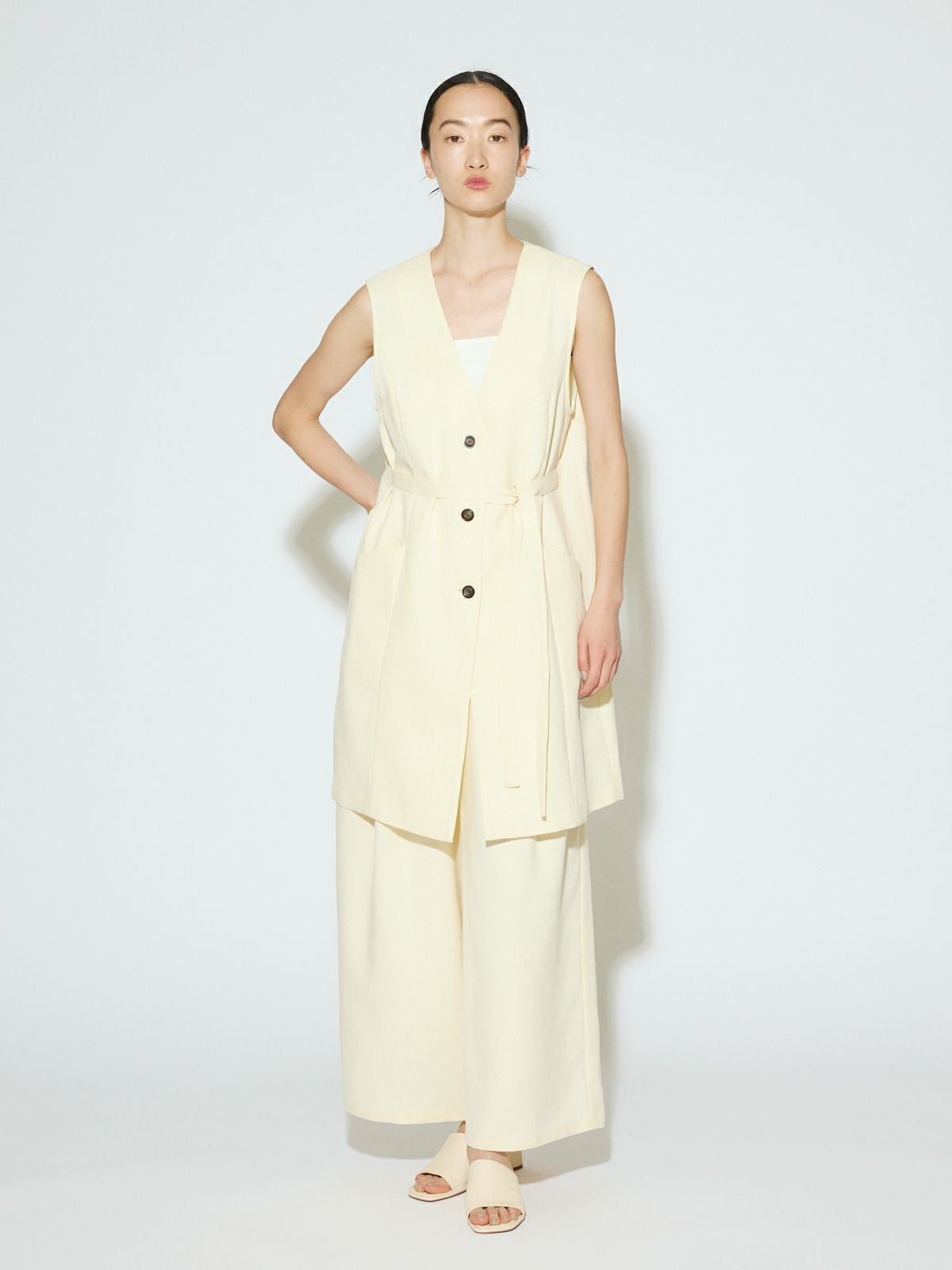 000000013551-01.jpg?size=l&w=