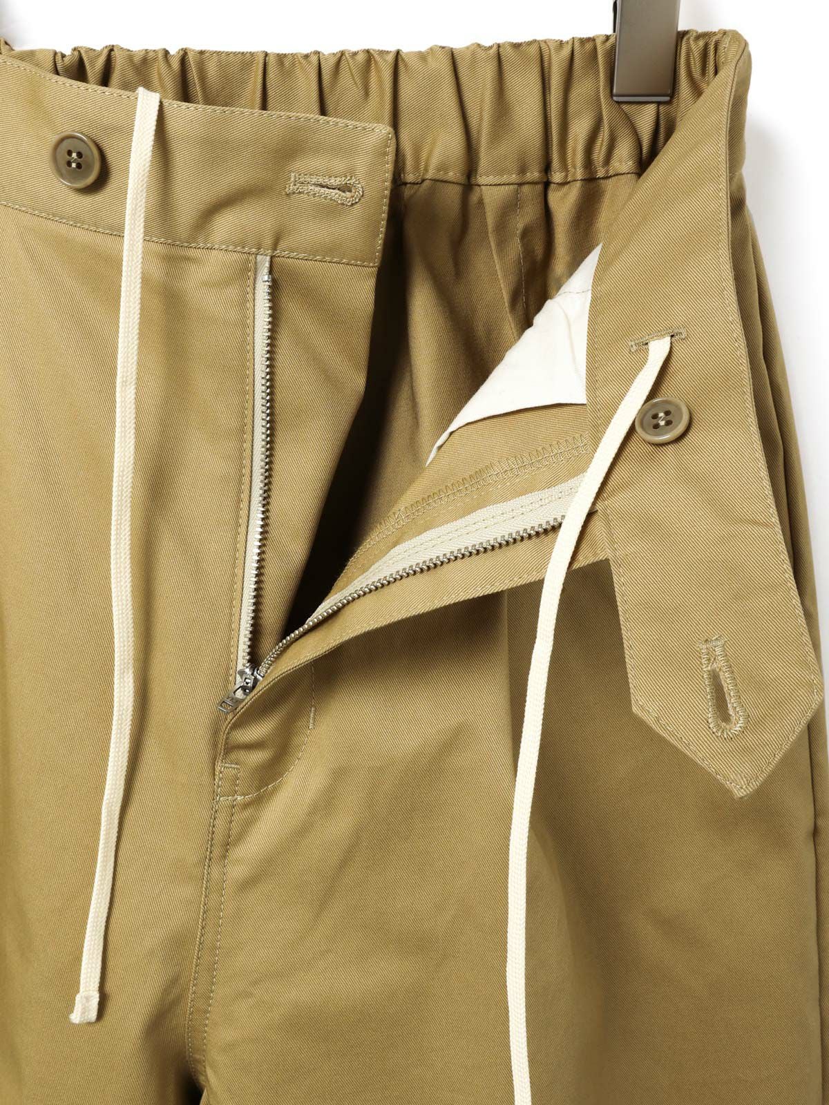 極美品 22SS マメクロゴウチ 2タック ショートパンツ サイズ4 9月14日(月)正午販売終了 ]MidiUmi タックショートパンツ｜ MARcourt