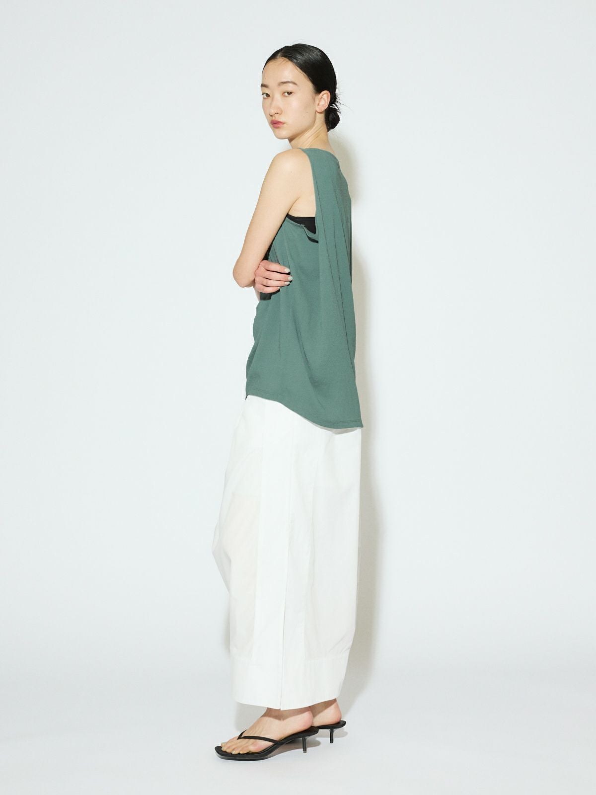 ご確認用　こちらのページからご購入できません MIDIUMISOLID for Ladies ノースリーブタックワイドプルオーバー[A