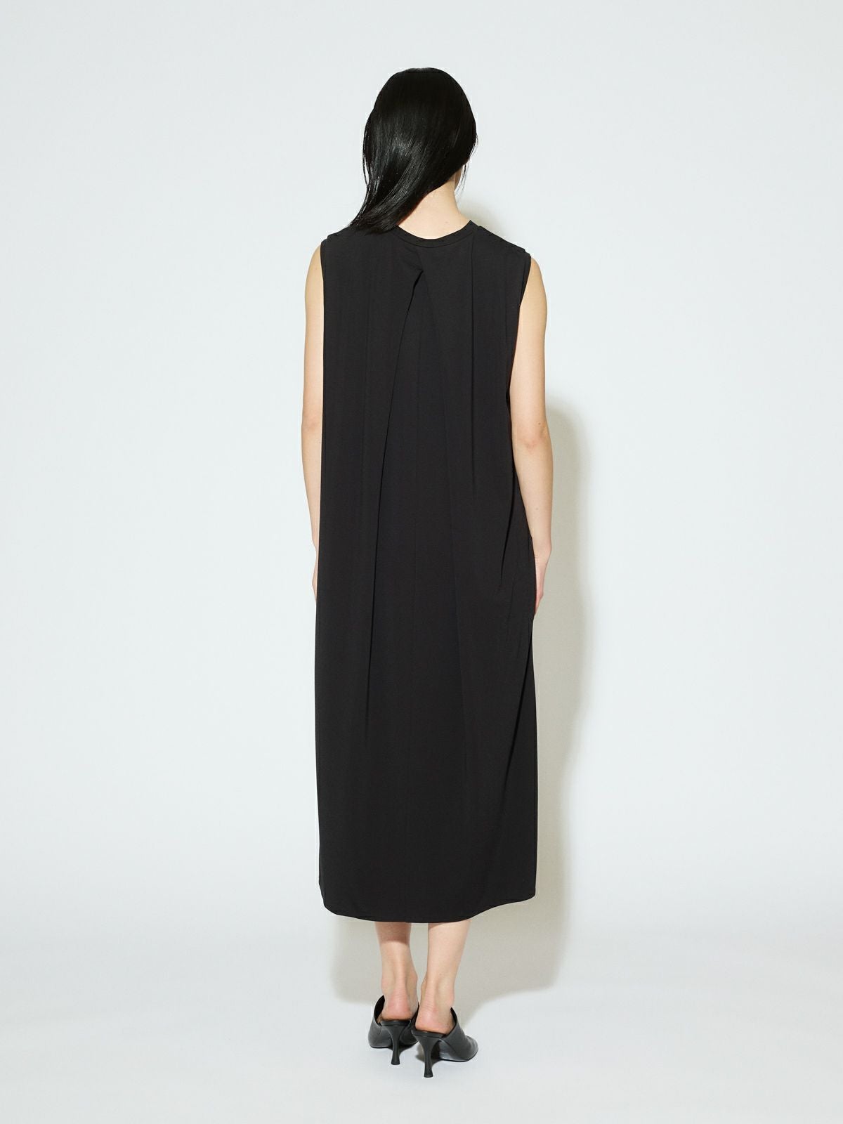 MIDIUMISOLID for Ladies バックタックワンピース[A]｜ MARcourt