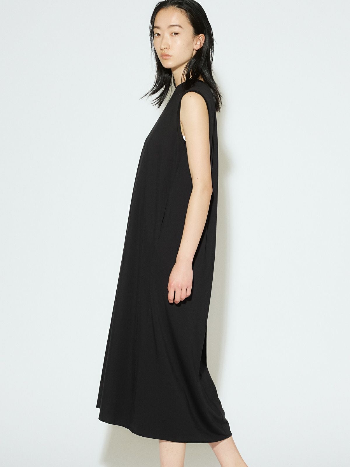 MIDIUMISOLID for Ladies バックタックワンピース[A]｜ MARcourt