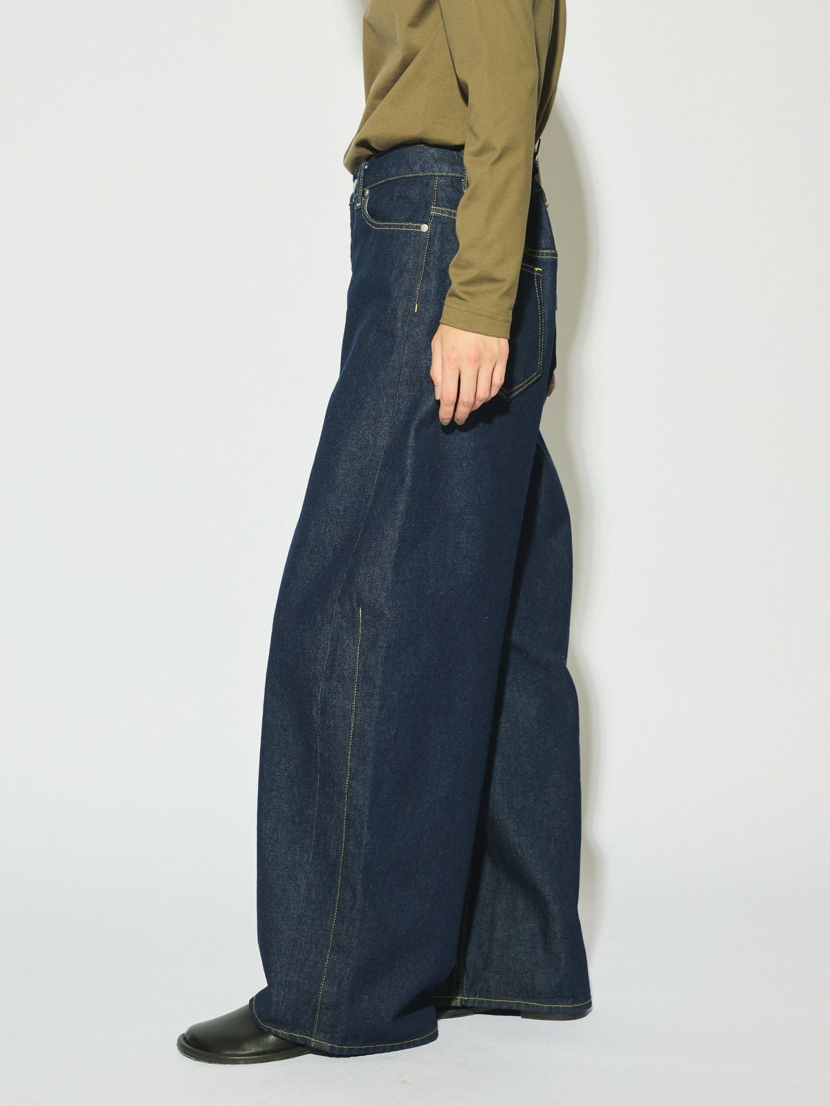 MIDIUMISOLID for Ladies バレルレッグワイドデニム｜ MARcourt ONLINE