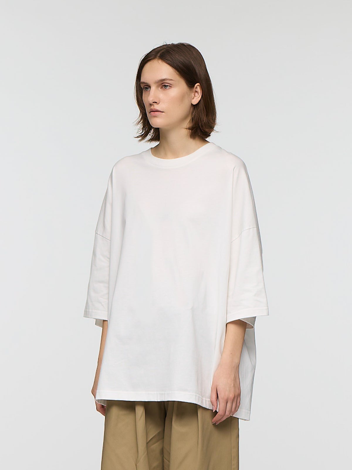 美品 アドーア ドライストレッチクルーネックプルオーバー 白 チュニック mizuiro ind クルーネックワイドチュニック｜ MARcourt ONLINE STORE
