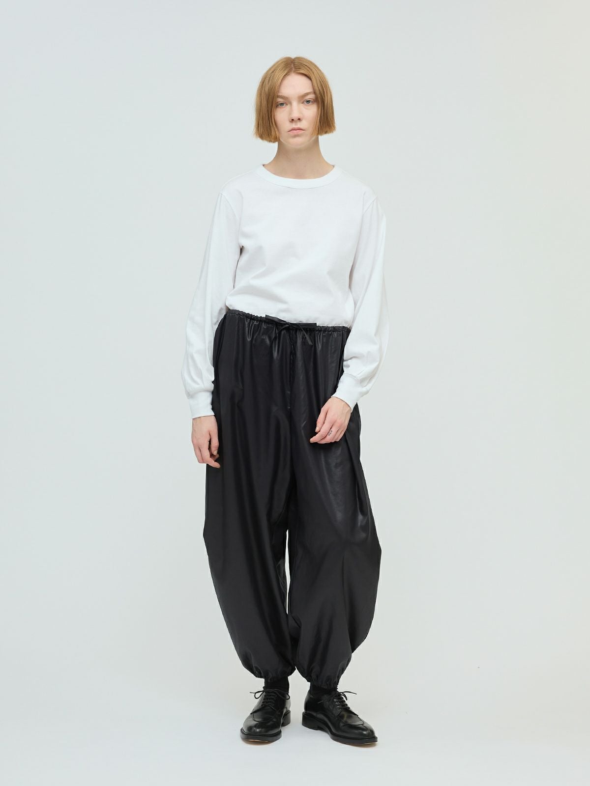 000000013922-01.jpg?size=l&w=