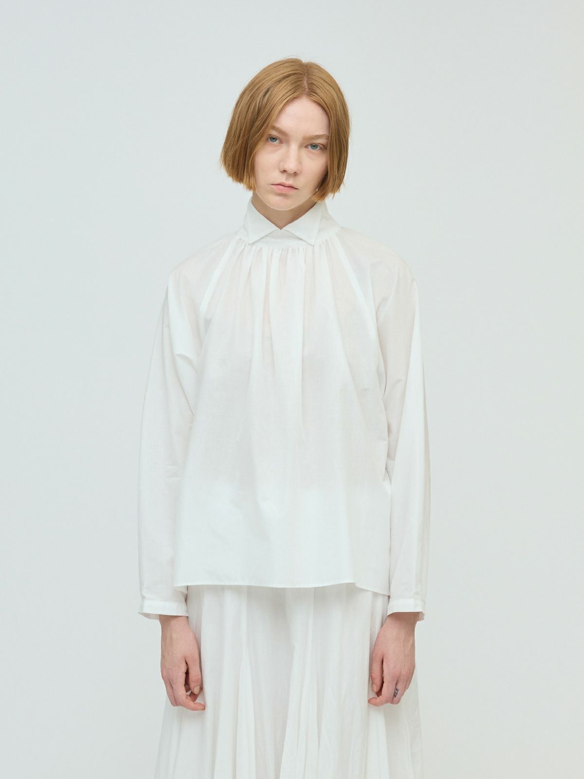 mizuiro ind クルーネックピンタックシャツ｜ MARcourt ONLINE STORE