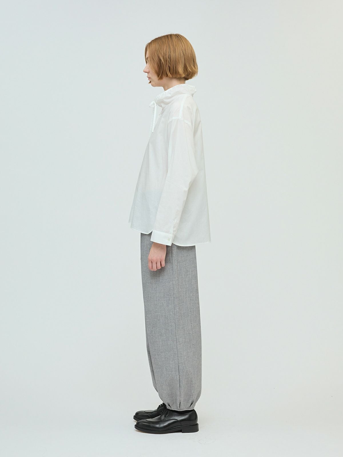 mizuiro ind ギャザースタンドカラーシャツ｜ MARcourt ONLINE STORE