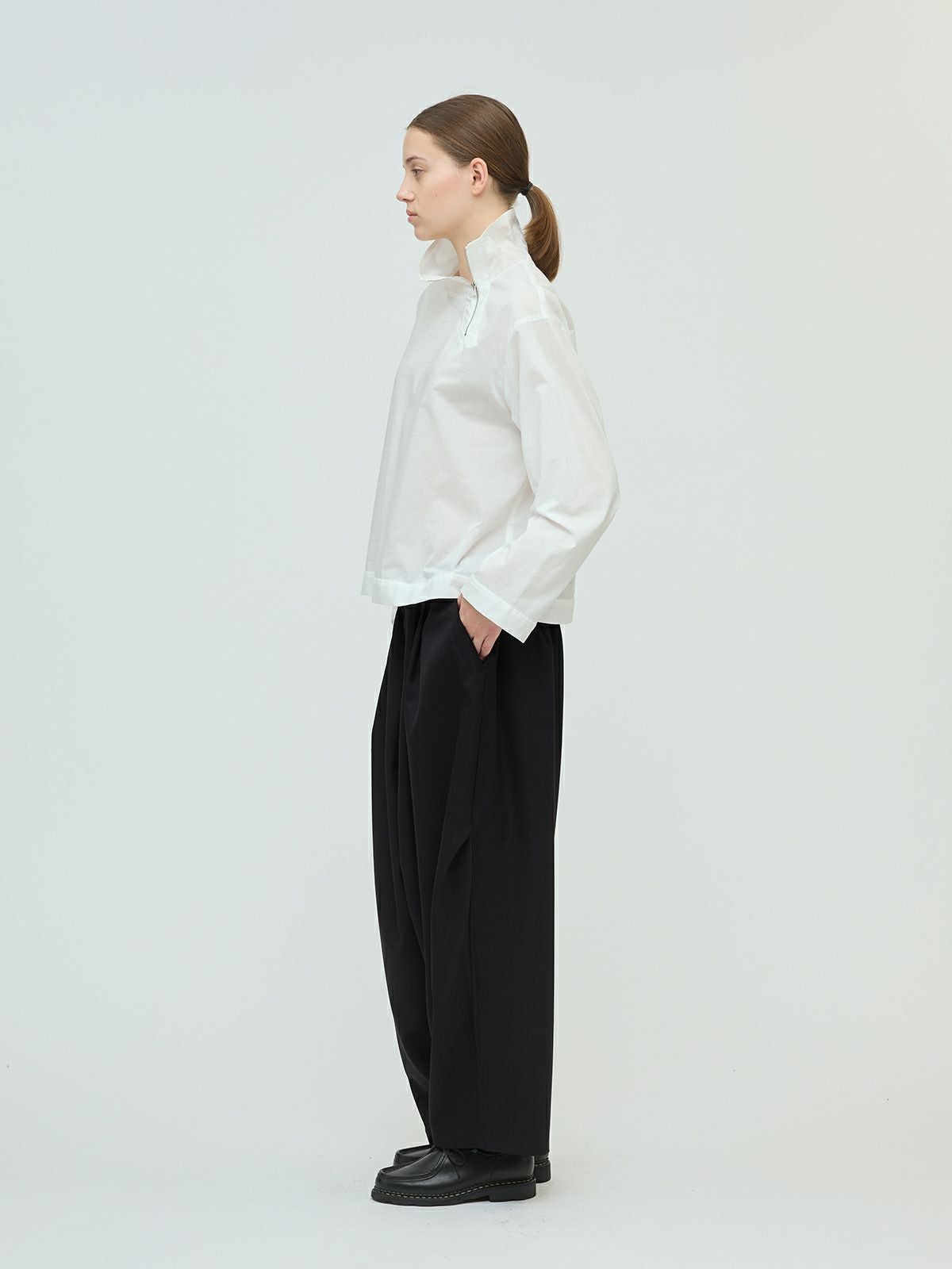 mizuiro ind ジップハイネックカラープルオーバー｜ MARcourt ONLINE