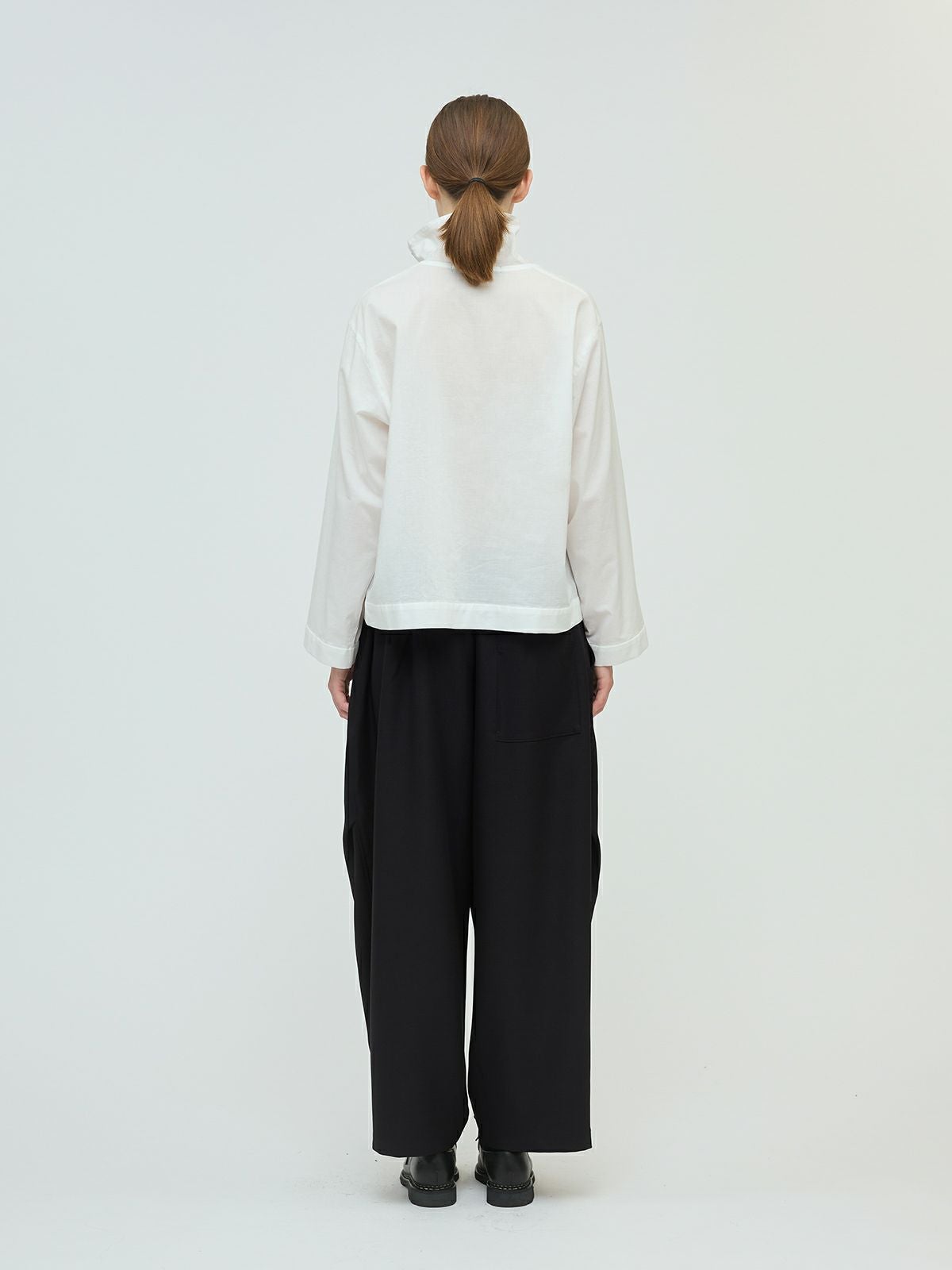 mizuiro ind ジップハイネックカラープルオーバー｜ MARcourt ONLINE