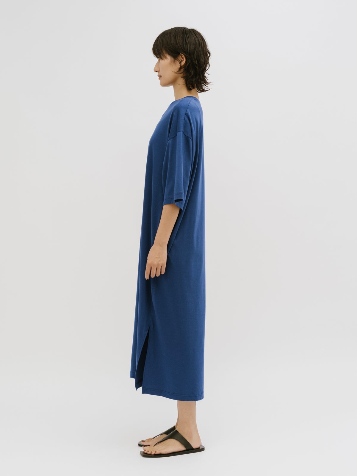 MIDIUMISOLID for Ladies リラックススリットワンピース[A]｜ MARcourt