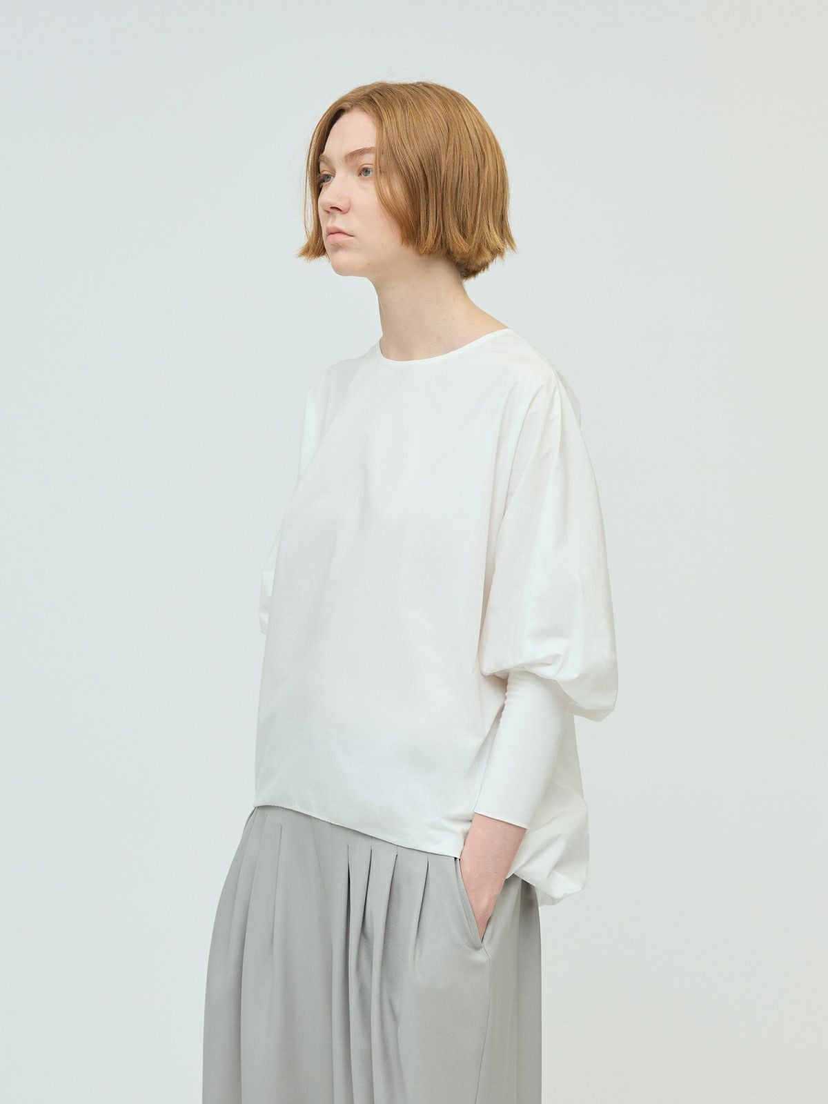 mizuiro ind クルーネックコクーンプルオーバー| MARcourt ONLINE mizuiro ind クルーネックコクーンプルオーバー| MARcourt ONLINE